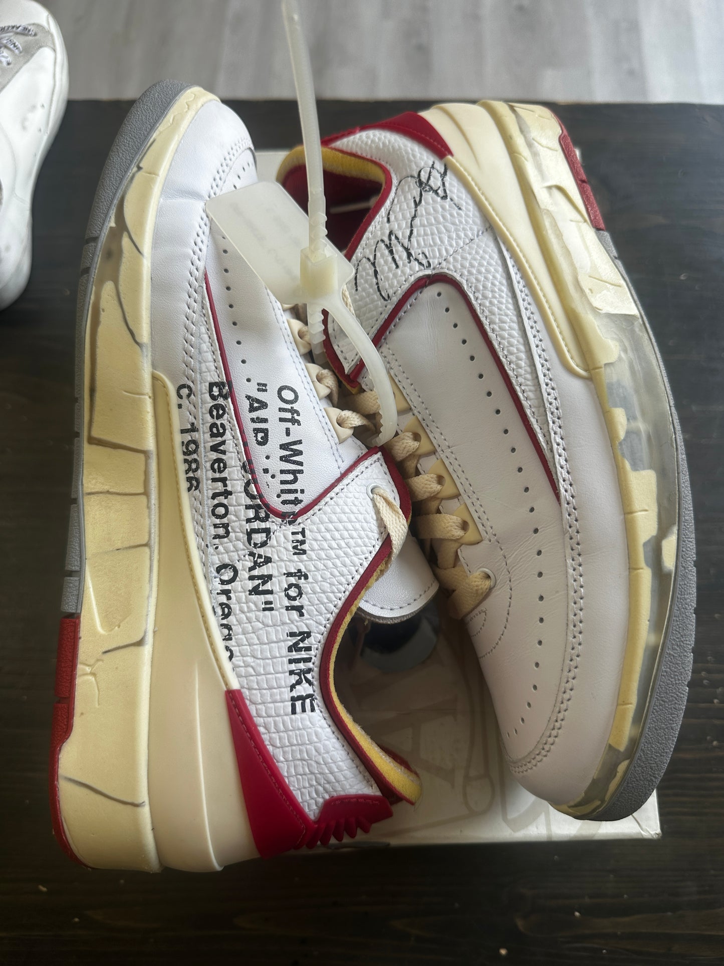 Pre-Owned Jordan 2 Retro Low SP Off-White Red