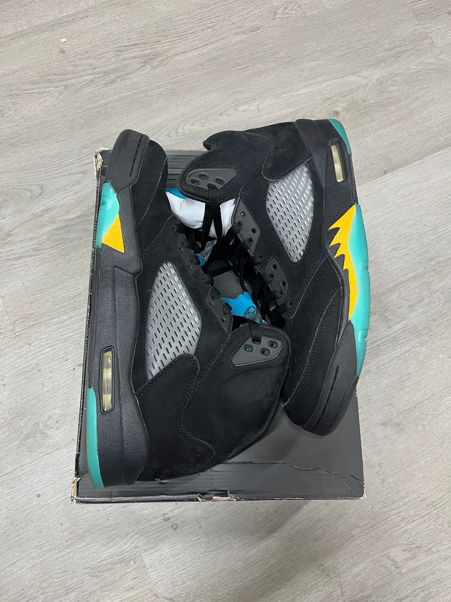 Pre-owned Jordan 5 Retro Aqua