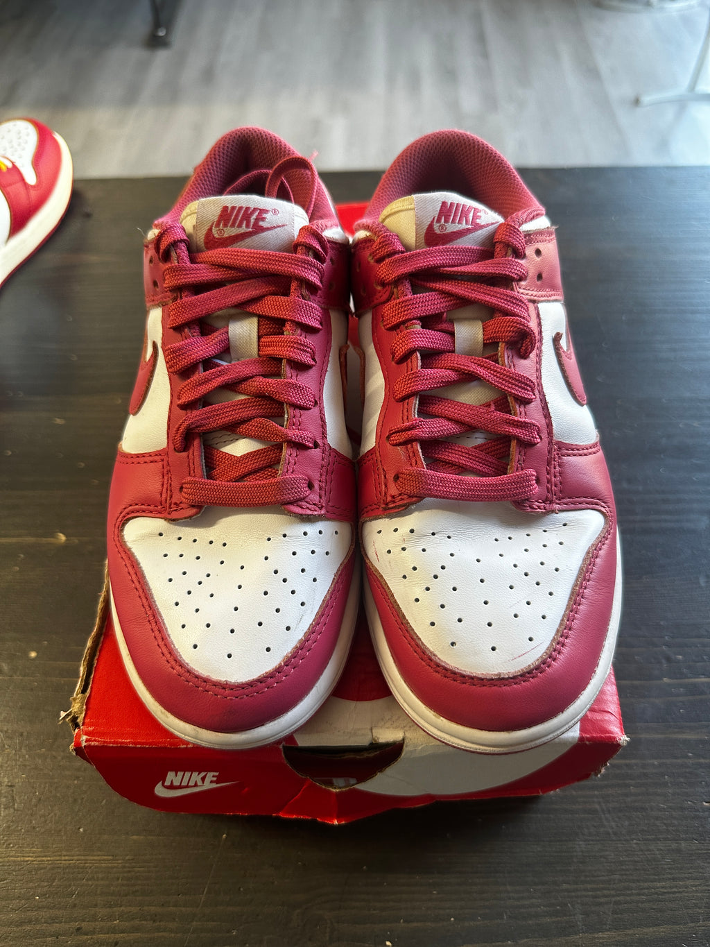 Pre-Owned Nike Dunk Low Archeo Pink (Woman’s)