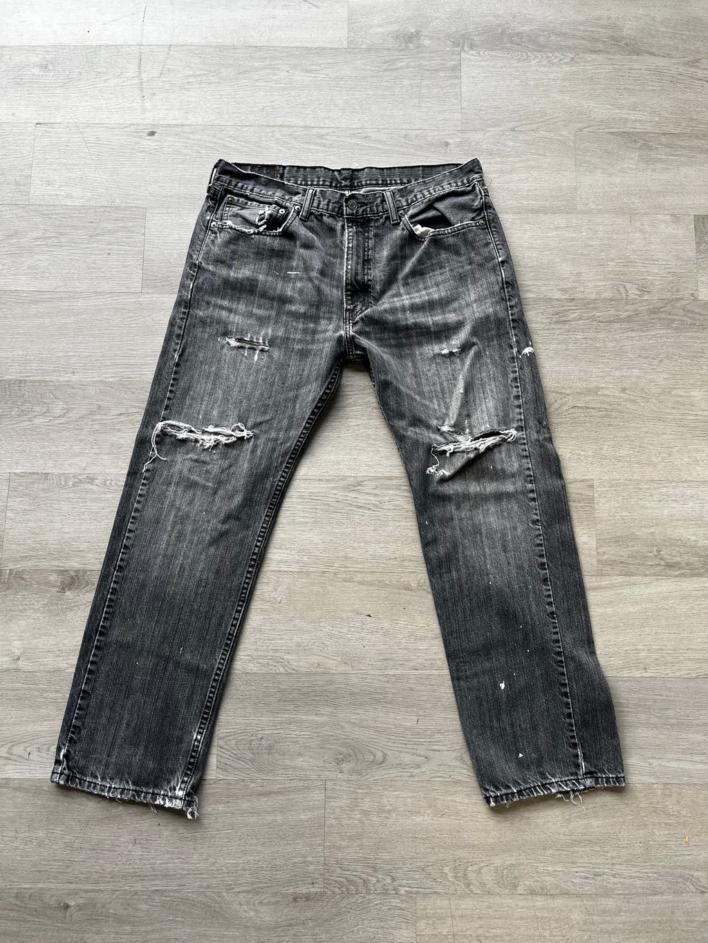 Levi Strauss distressed 505 Jeans