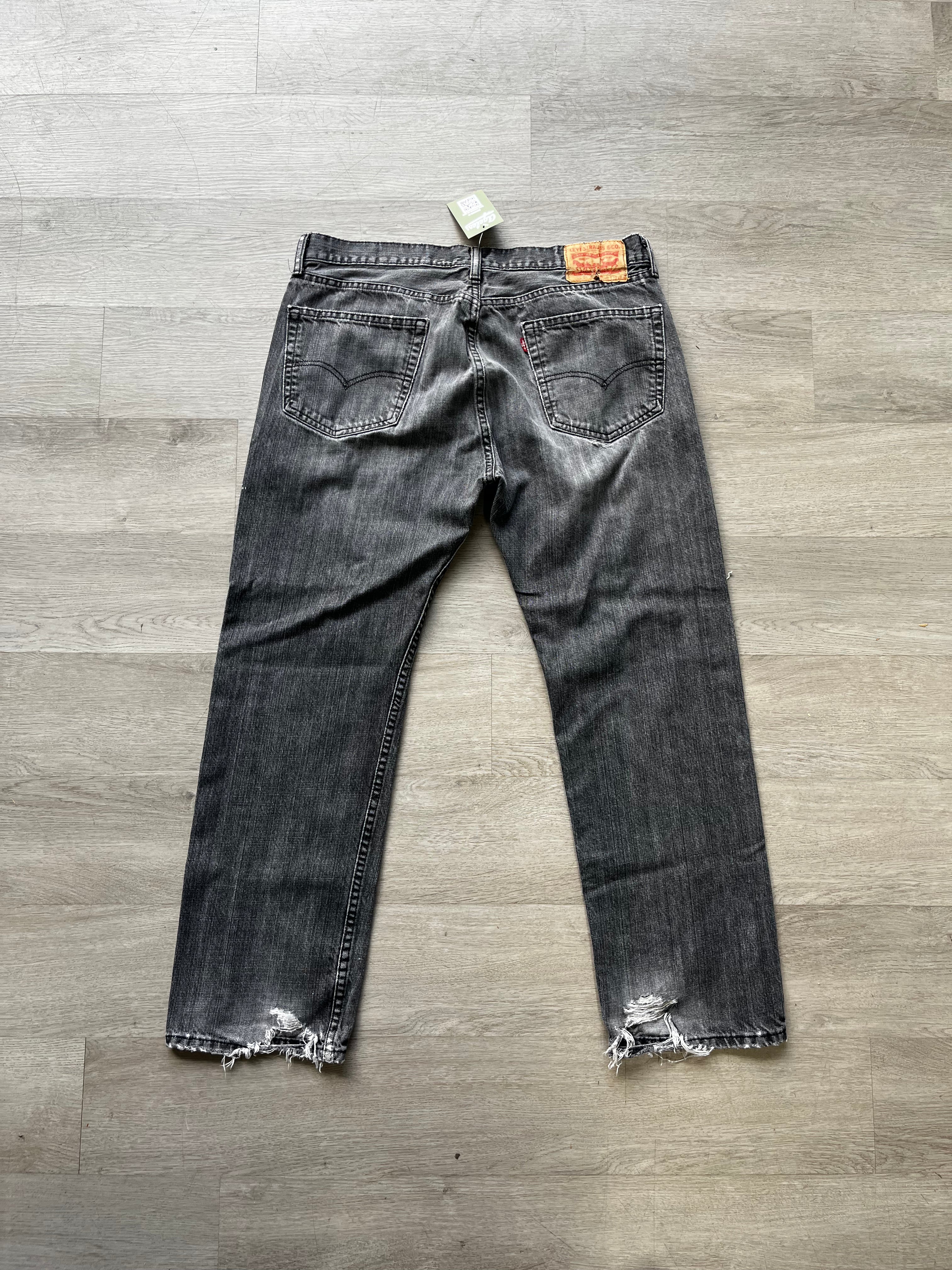 Levi Strauss distressed 505 Jeans