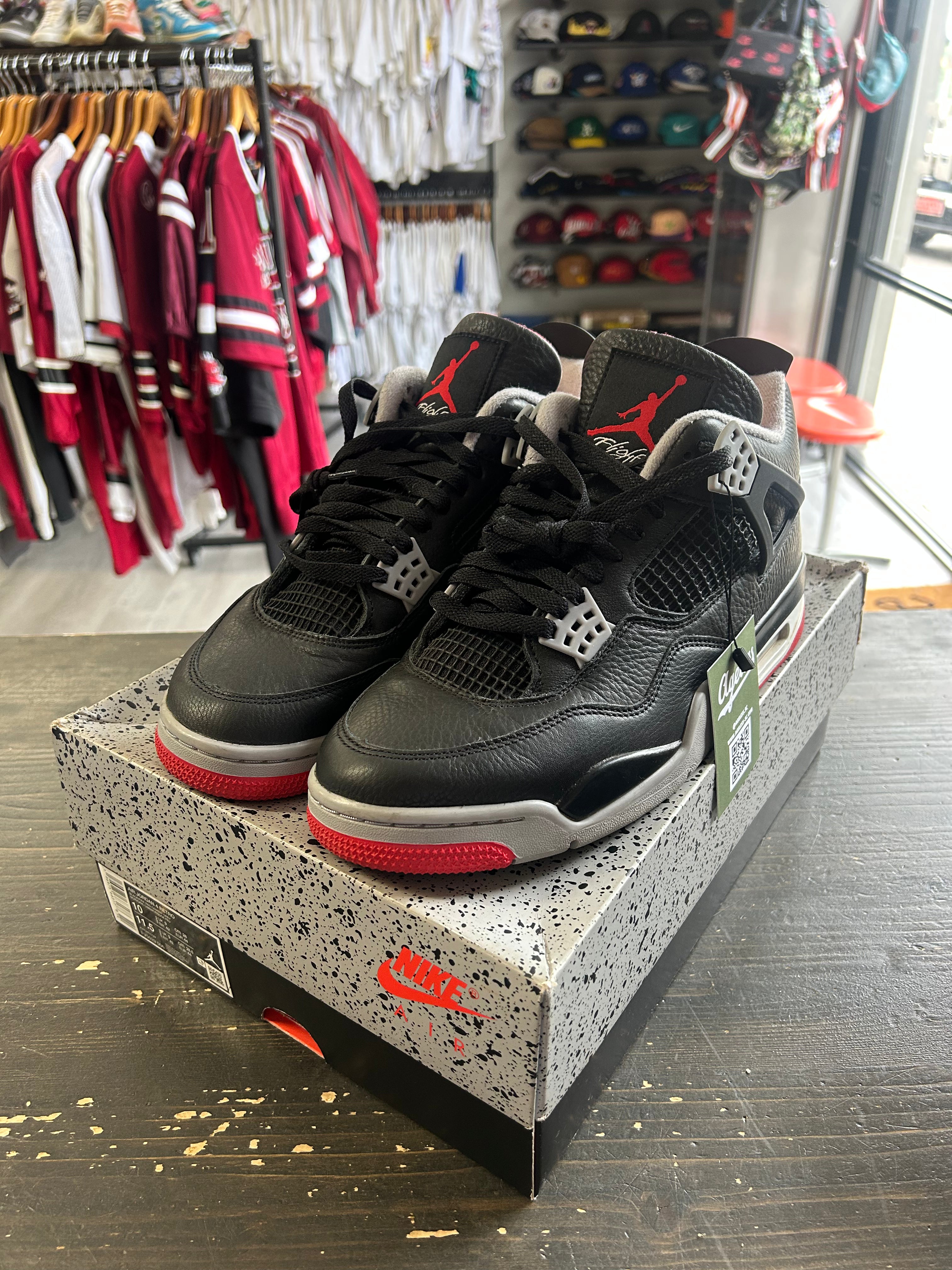 Pre-Owned Jordan 4 Retro Bred Reimagined