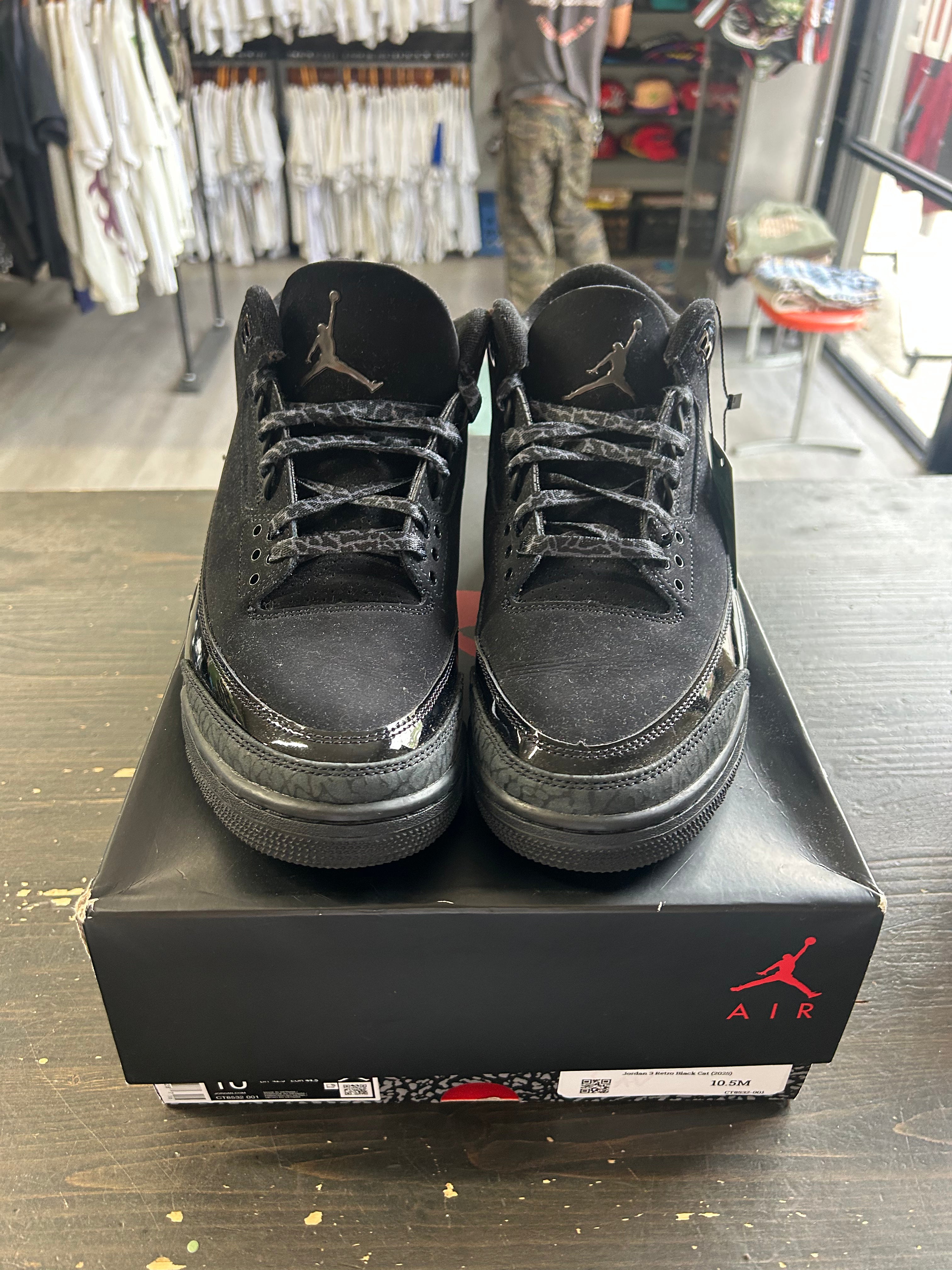 Pre-Owned Jordan 3 Retro Black Cat (2025)