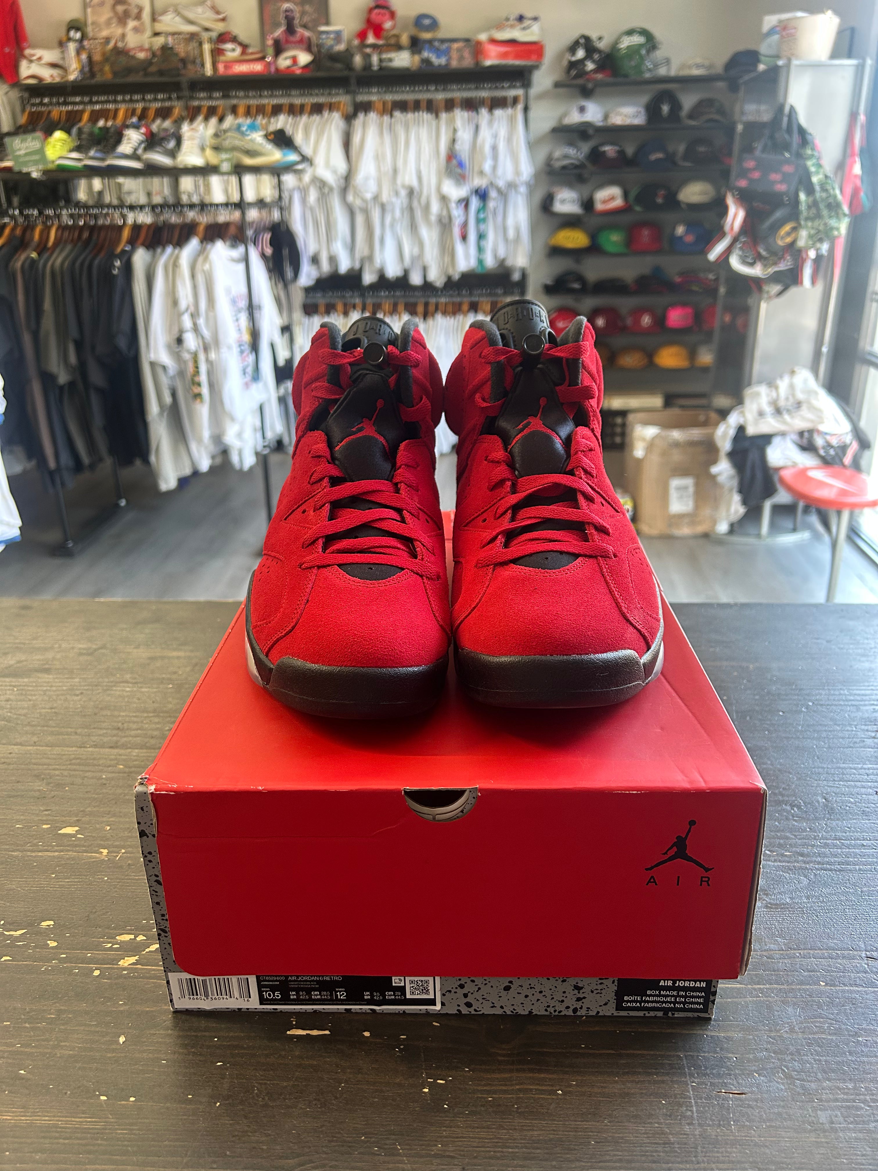 Pre-Owned Jordan 6 Retro Toro Bravo