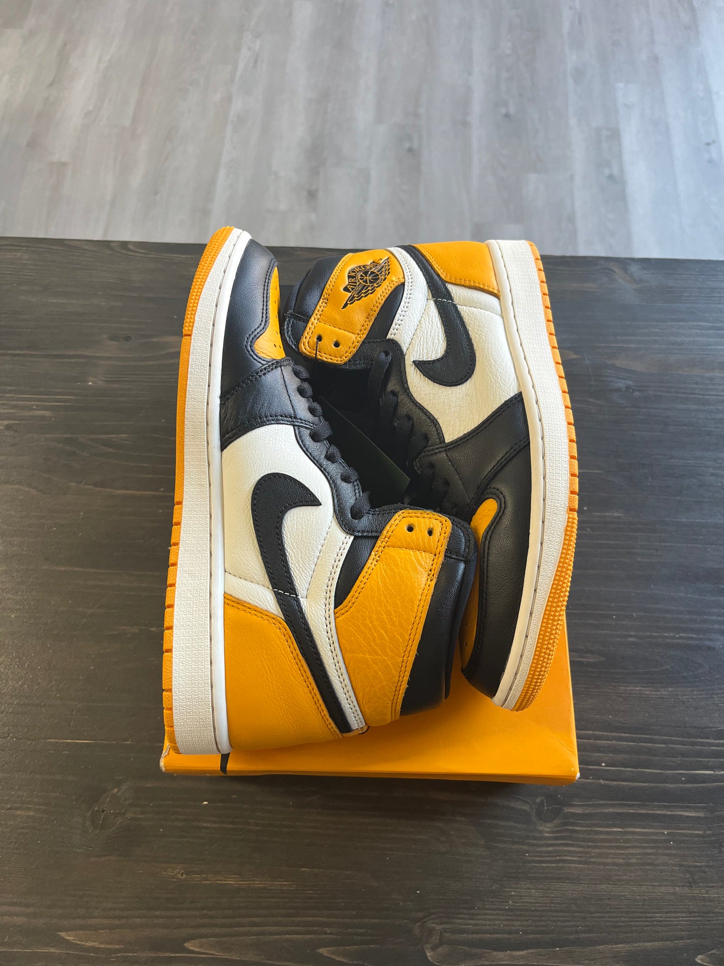 Pre-owned Jordan 1 High Taxi