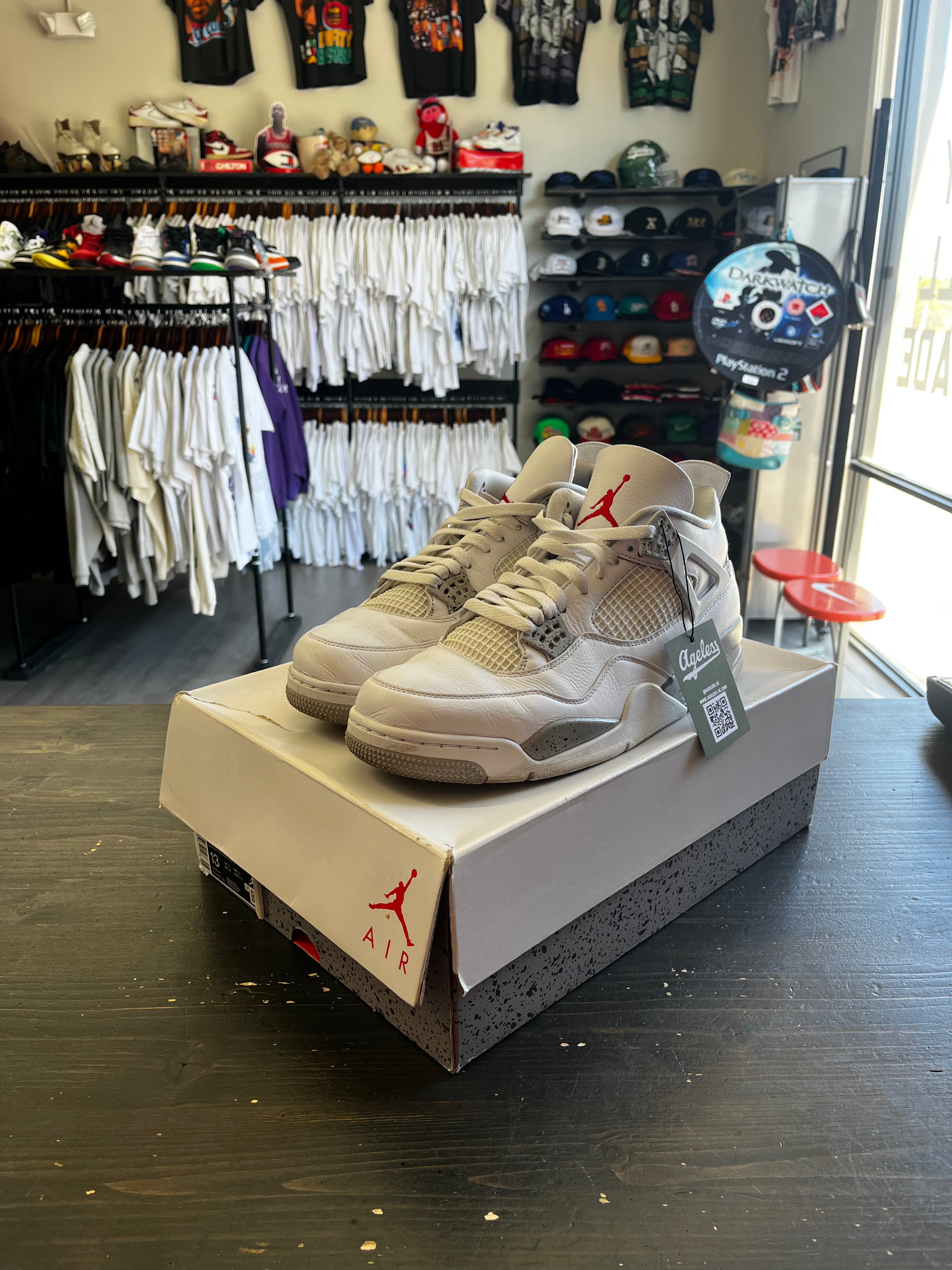 Pre-Owned Jordan 4 Retro White Oreo (2021)