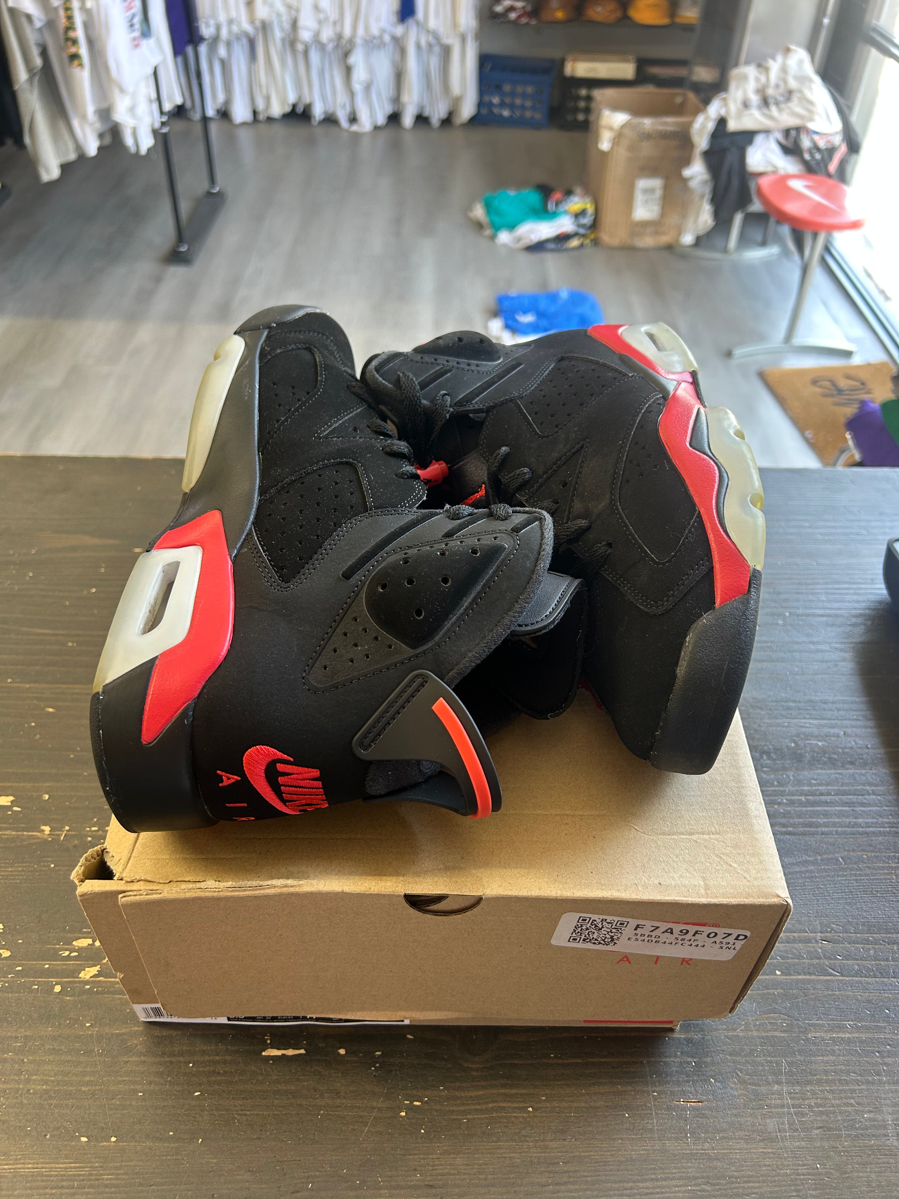 Pre-Owned Jordan 6 Retro Infrared Salesman