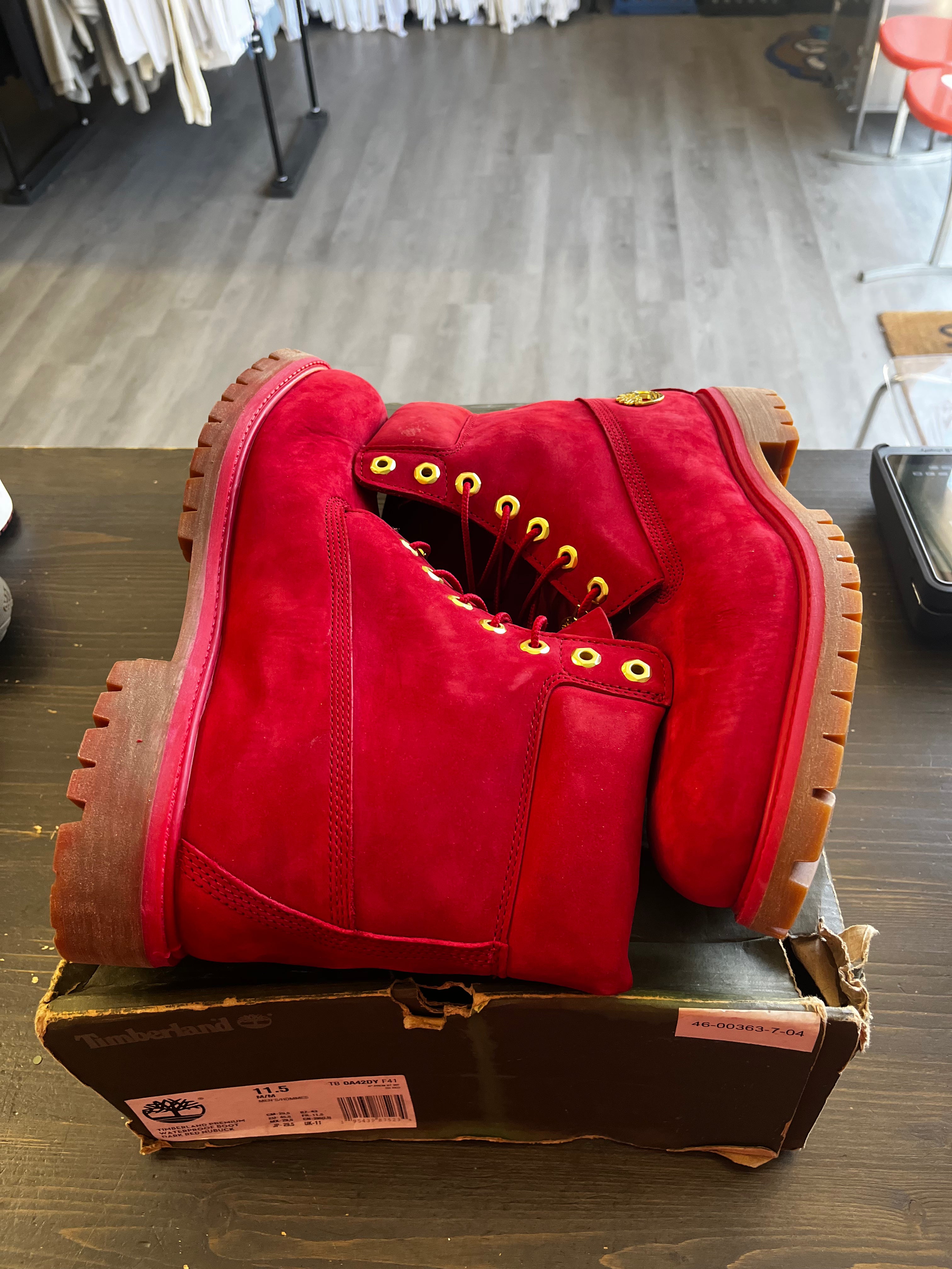 Pre-Owned Men's Timberland 6 Inch Premium Boot 'Dark Red'