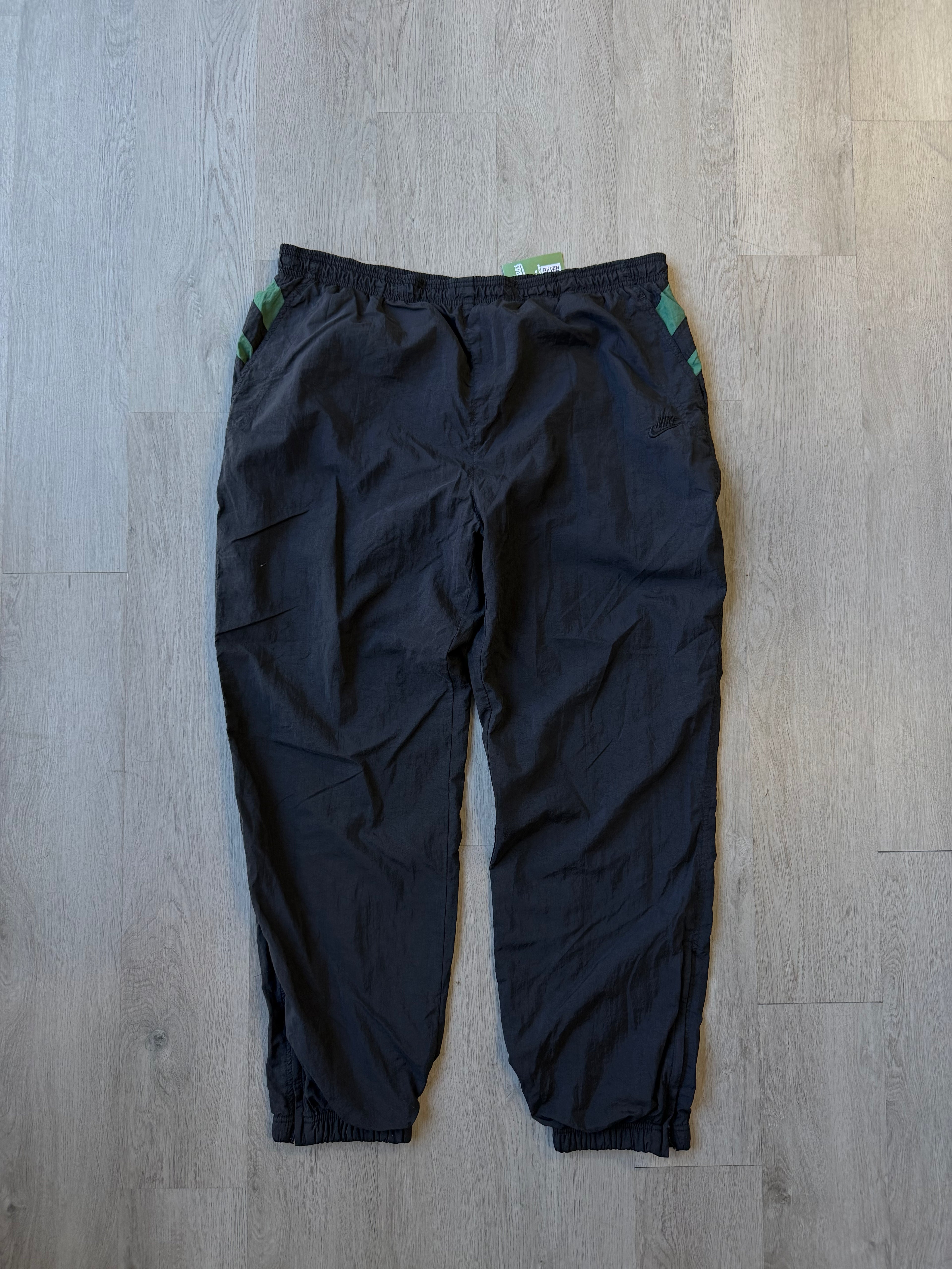 Vintage Nike Black Wind breaker Pants