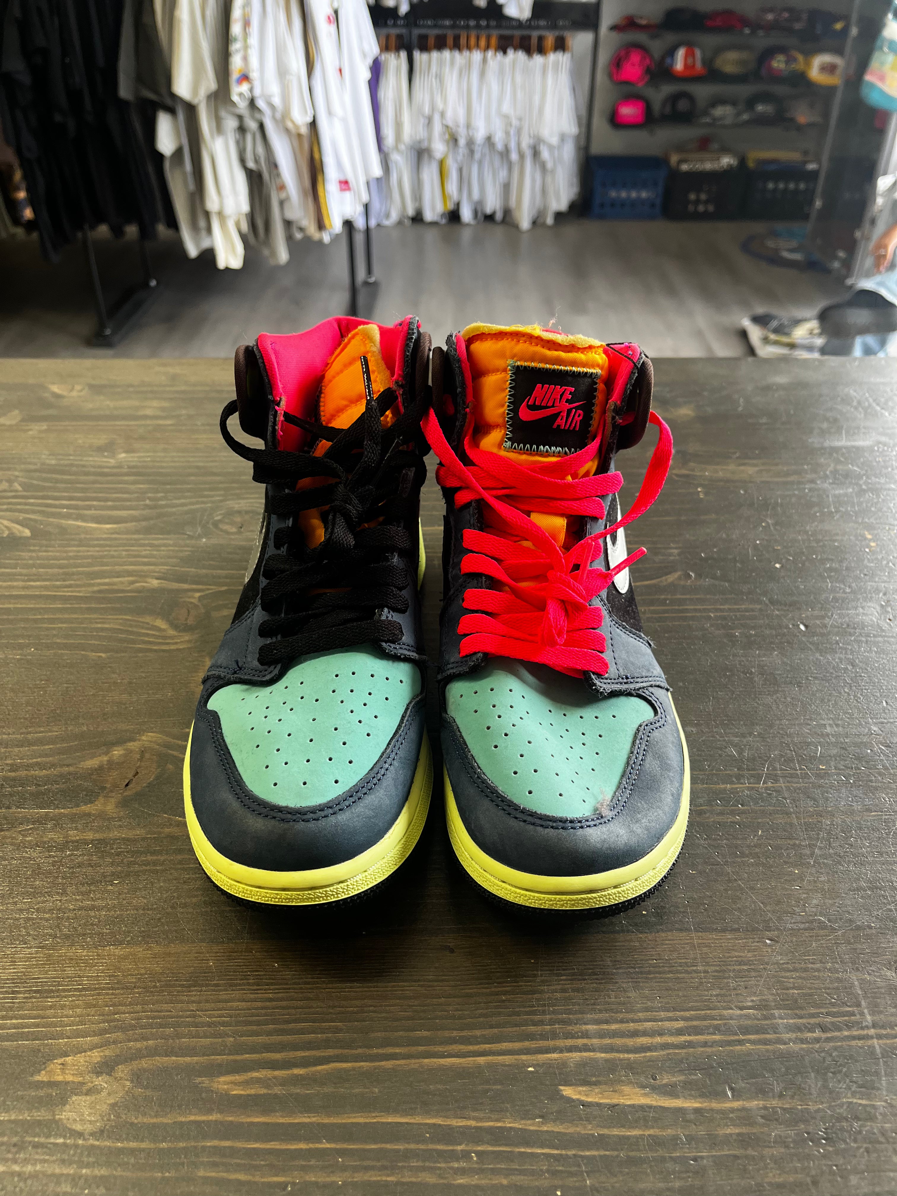 Pre-owned Jordan 1 Retro High Tokyo Bio Hack (GS)
