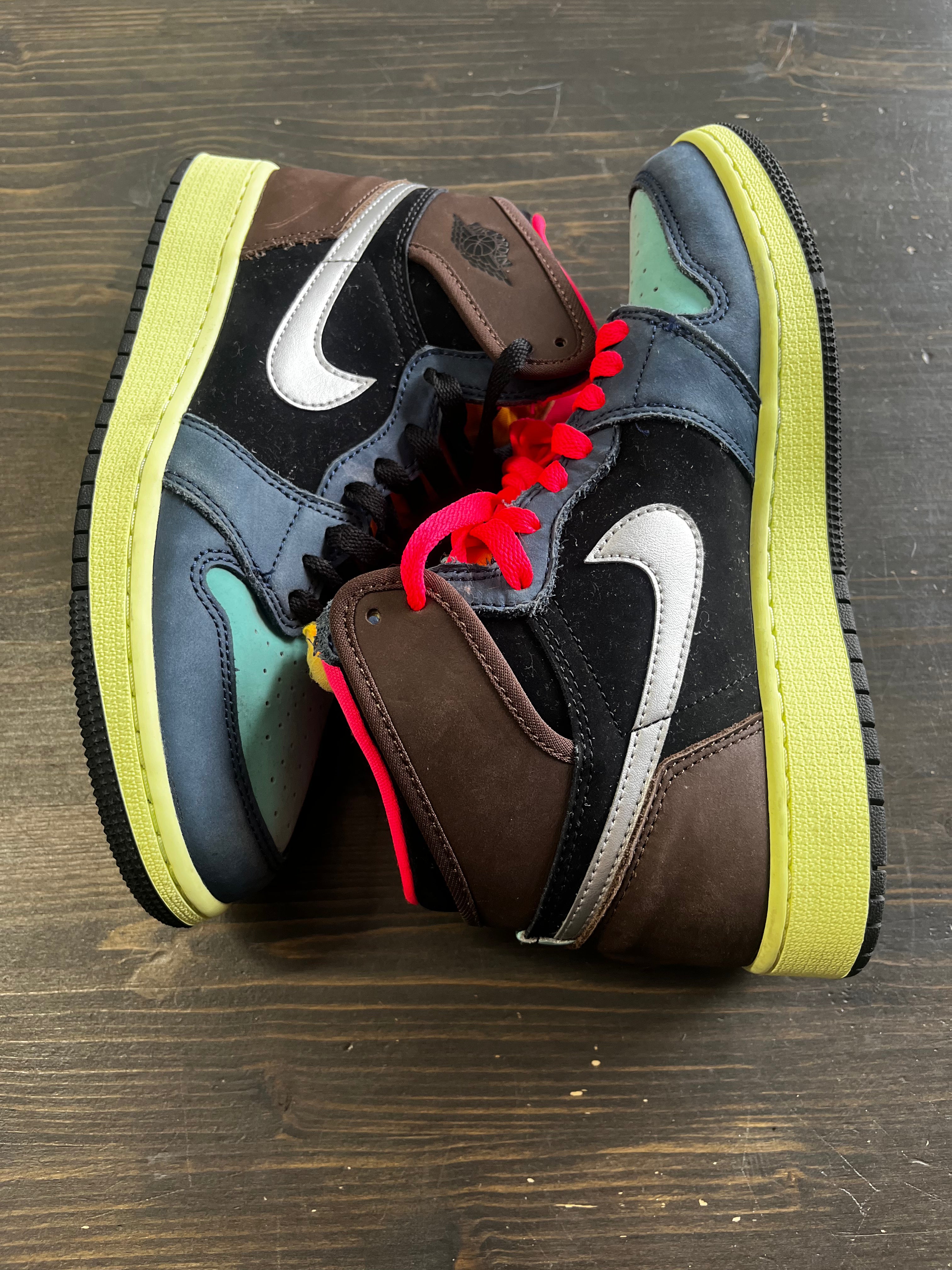 Pre-owned Jordan 1 Retro High Tokyo Bio Hack (GS)