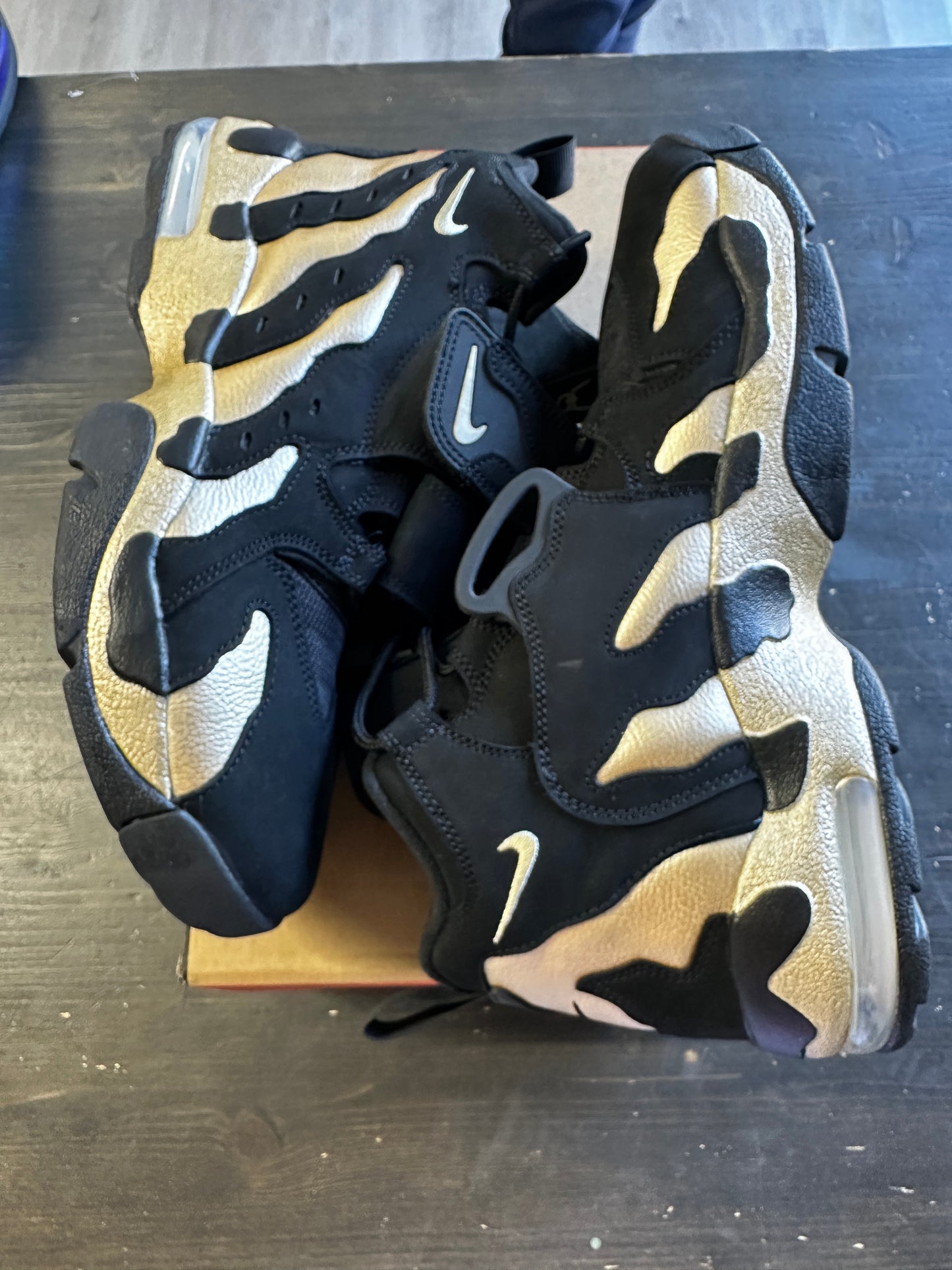 Pre-Owned Nike Air DT Max ‘96 Black Vegas Gold