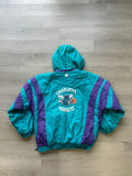 Vintage 1990s Charlotte Hornets Starter Pullover Windbreaker Jacket