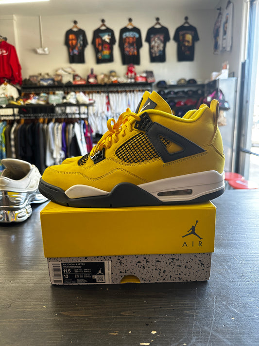 Pre-Owned Jordan 4 Retro Lightning (2021)