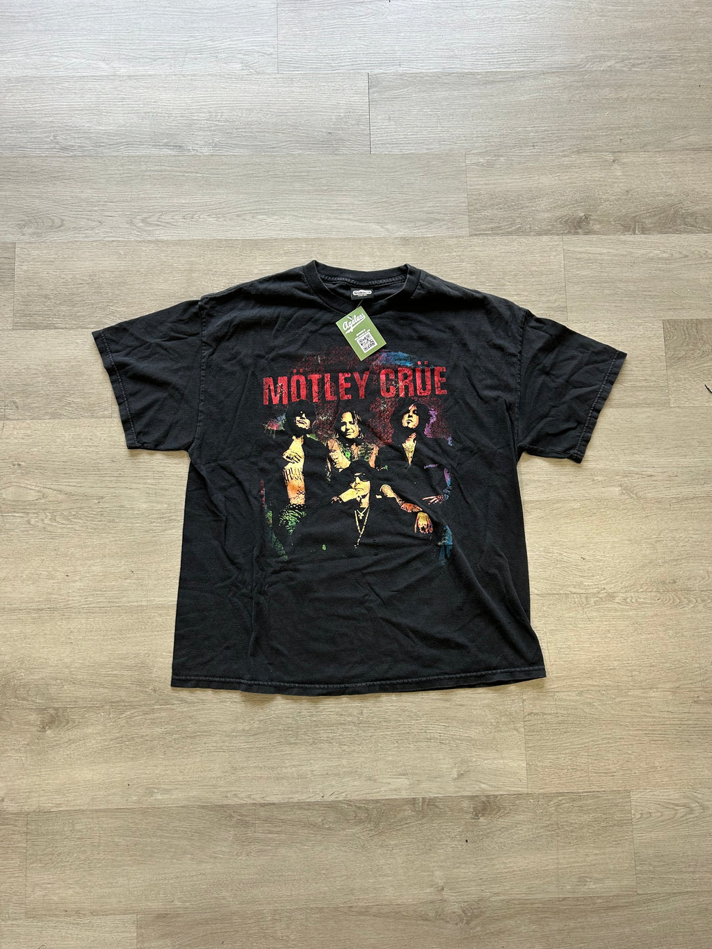 Y2K Motley Crue Red White And Crew Tee