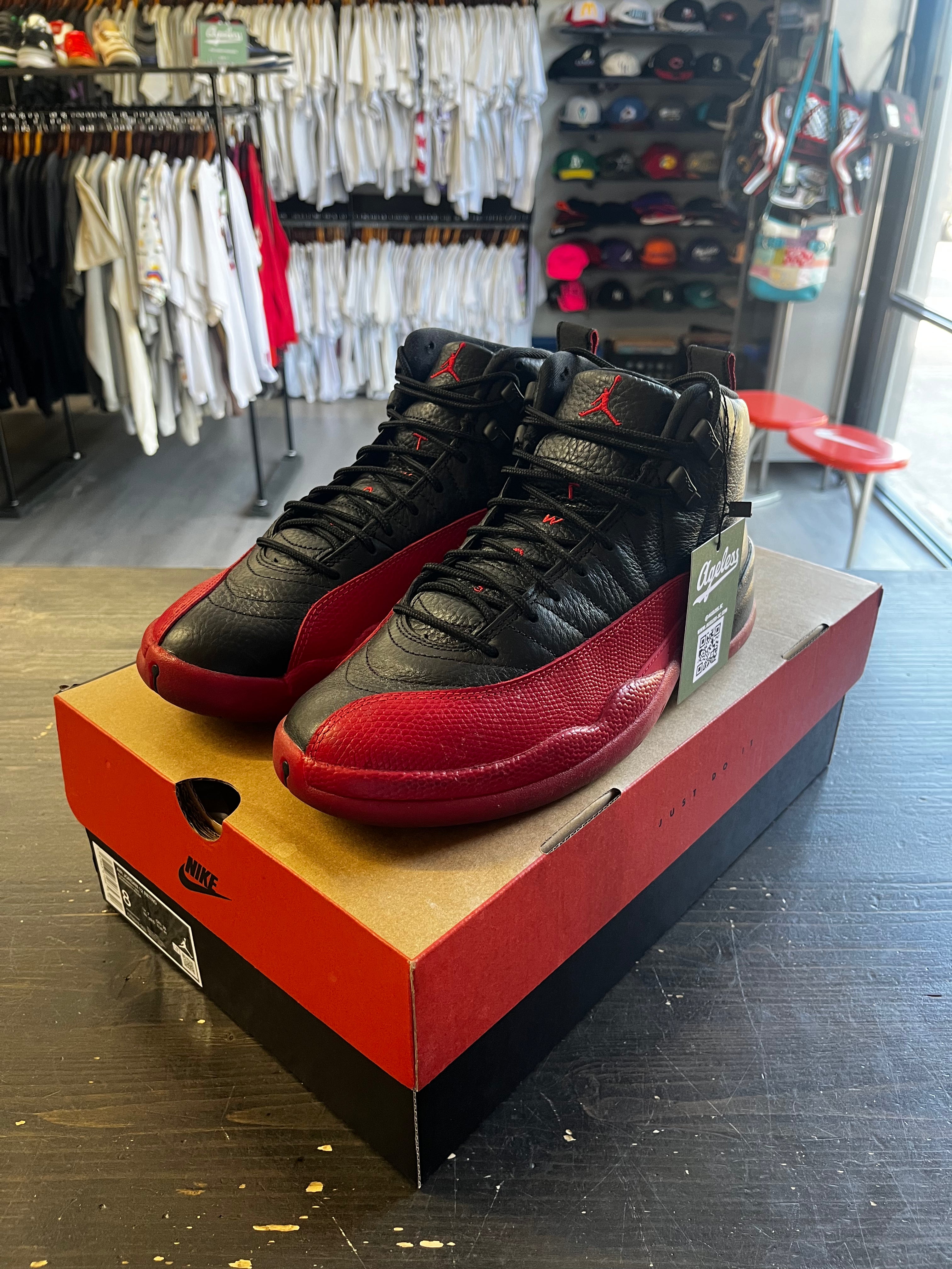 Pre-Owned Jordan 12 Retro Flu Game (2025)