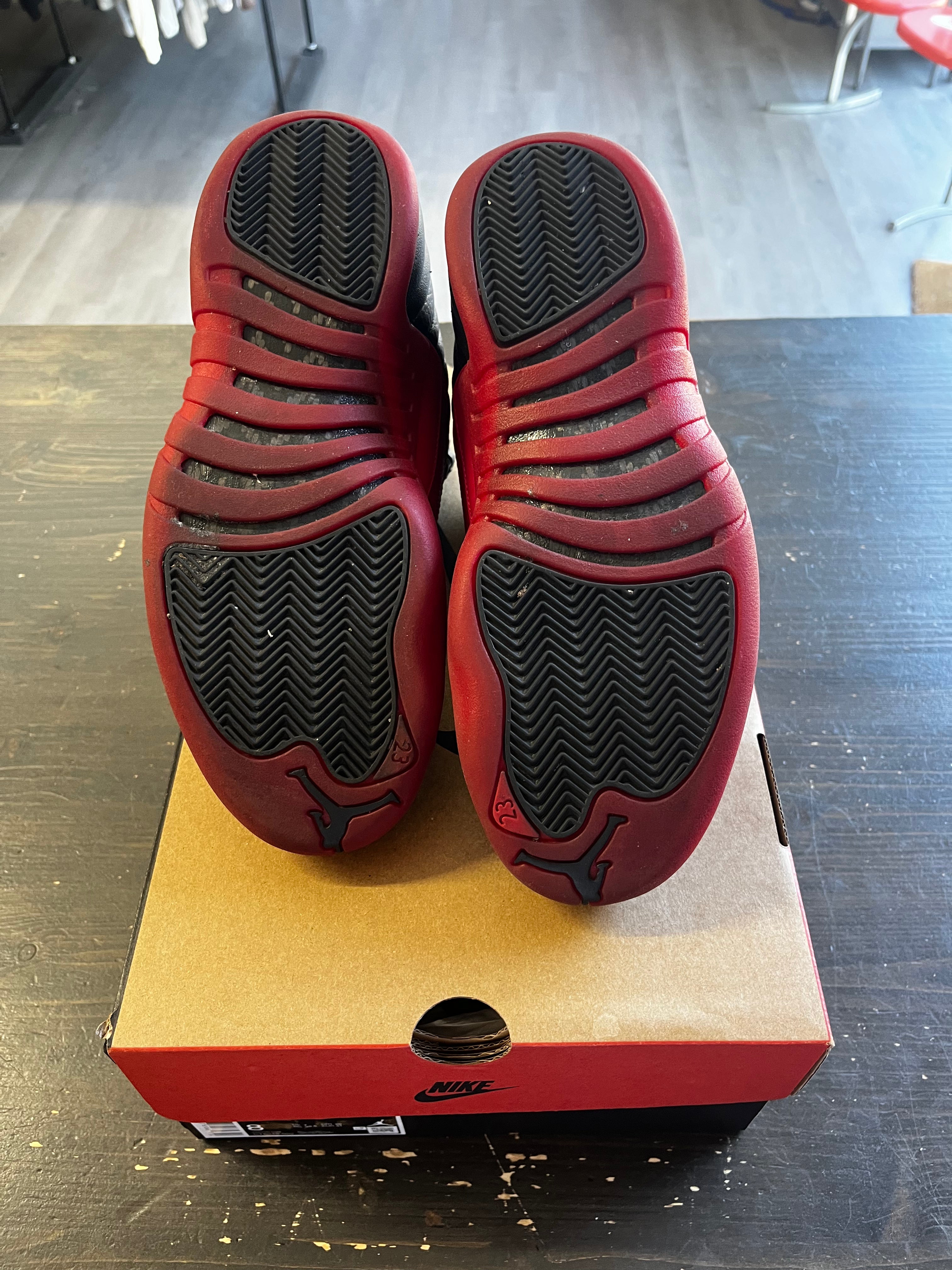 Pre-Owned Jordan 12 Retro Flu Game (2025)