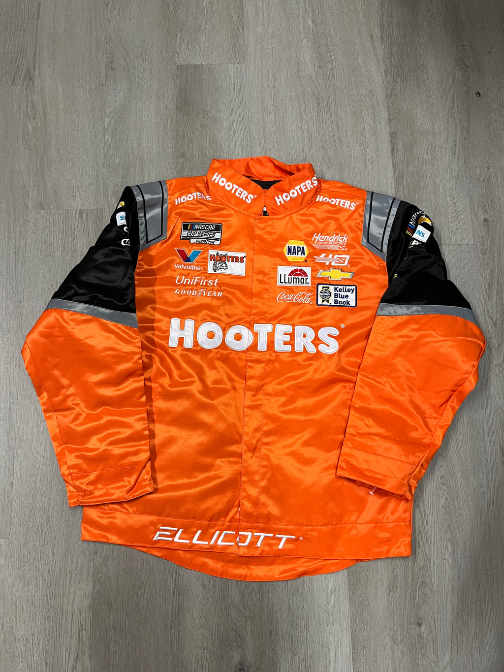 Hendrick Motorsports Chase Elliott Hooters Nascar Racing Jacket