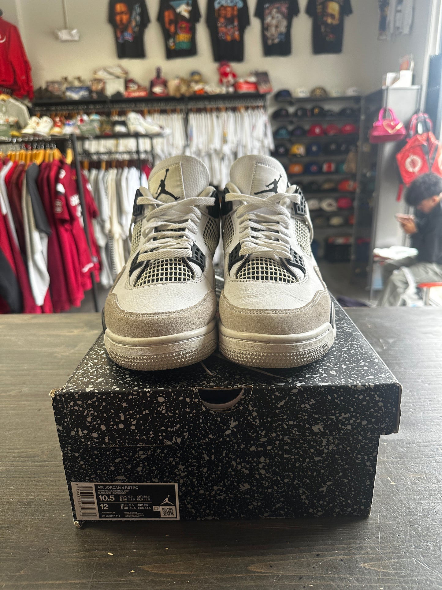 Pre-Owned Jordan 4 Military Black