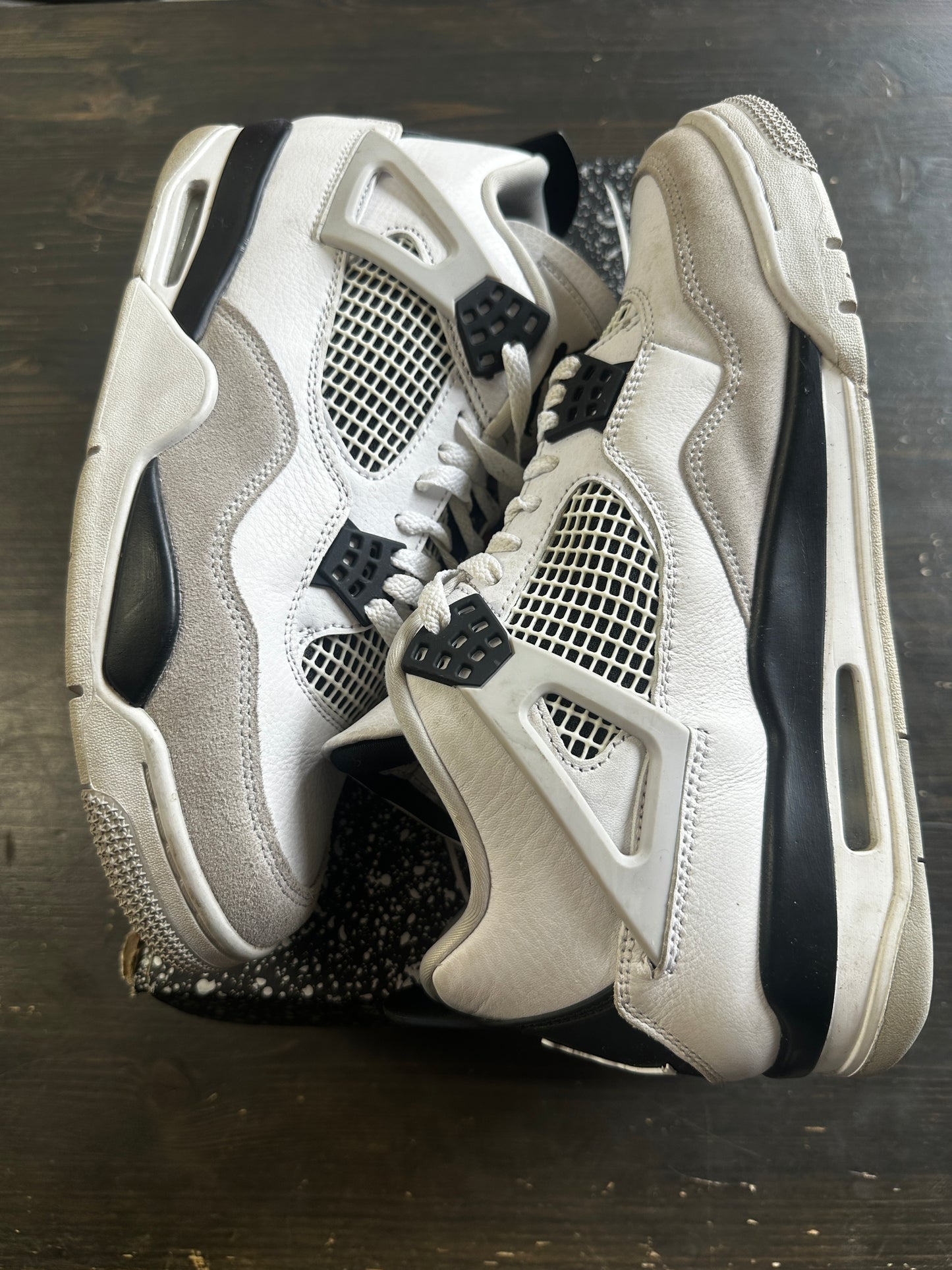 Pre-Owned Jordan 4 Military Black