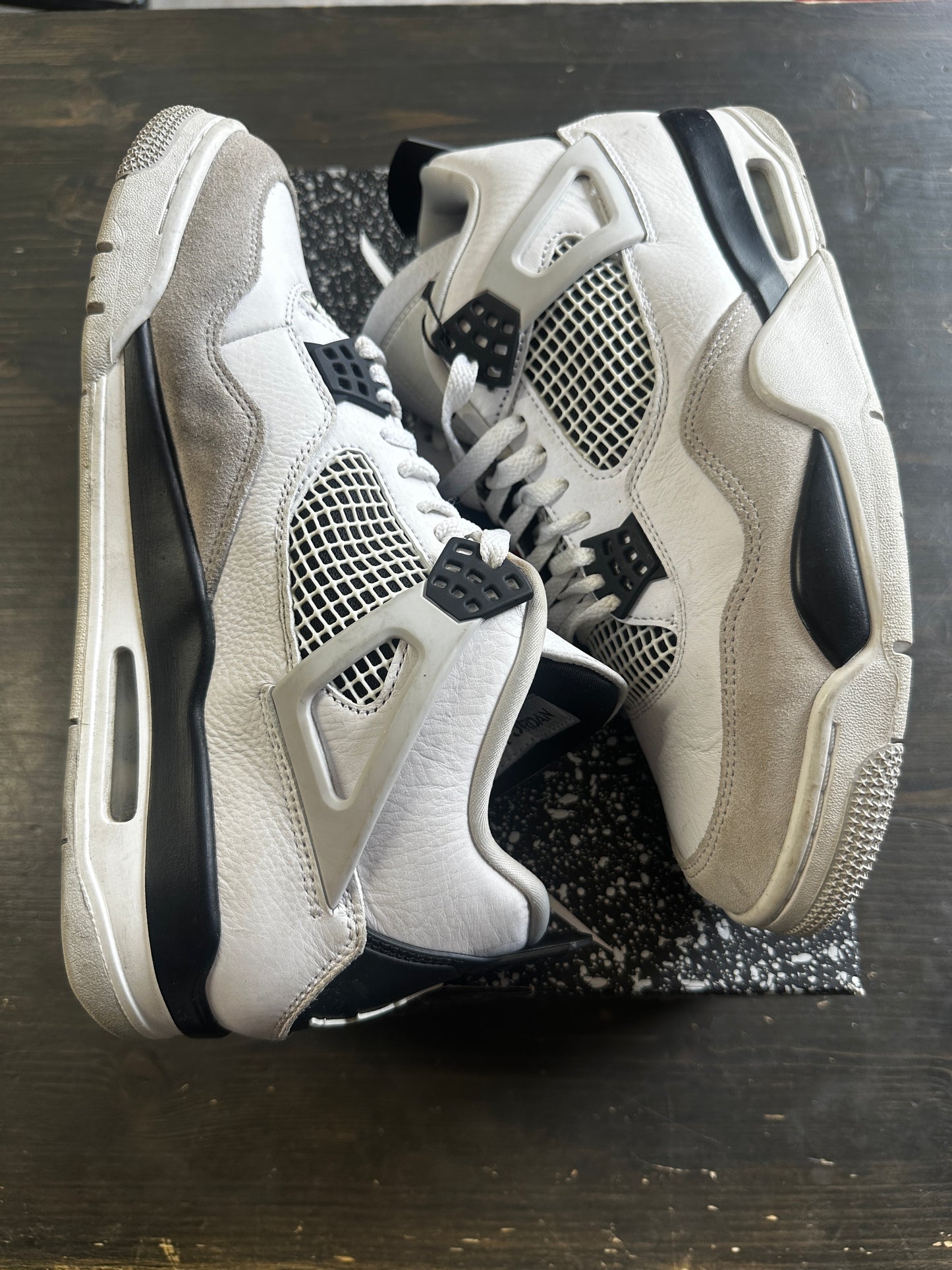 Pre-Owned Jordan 4 Military Black