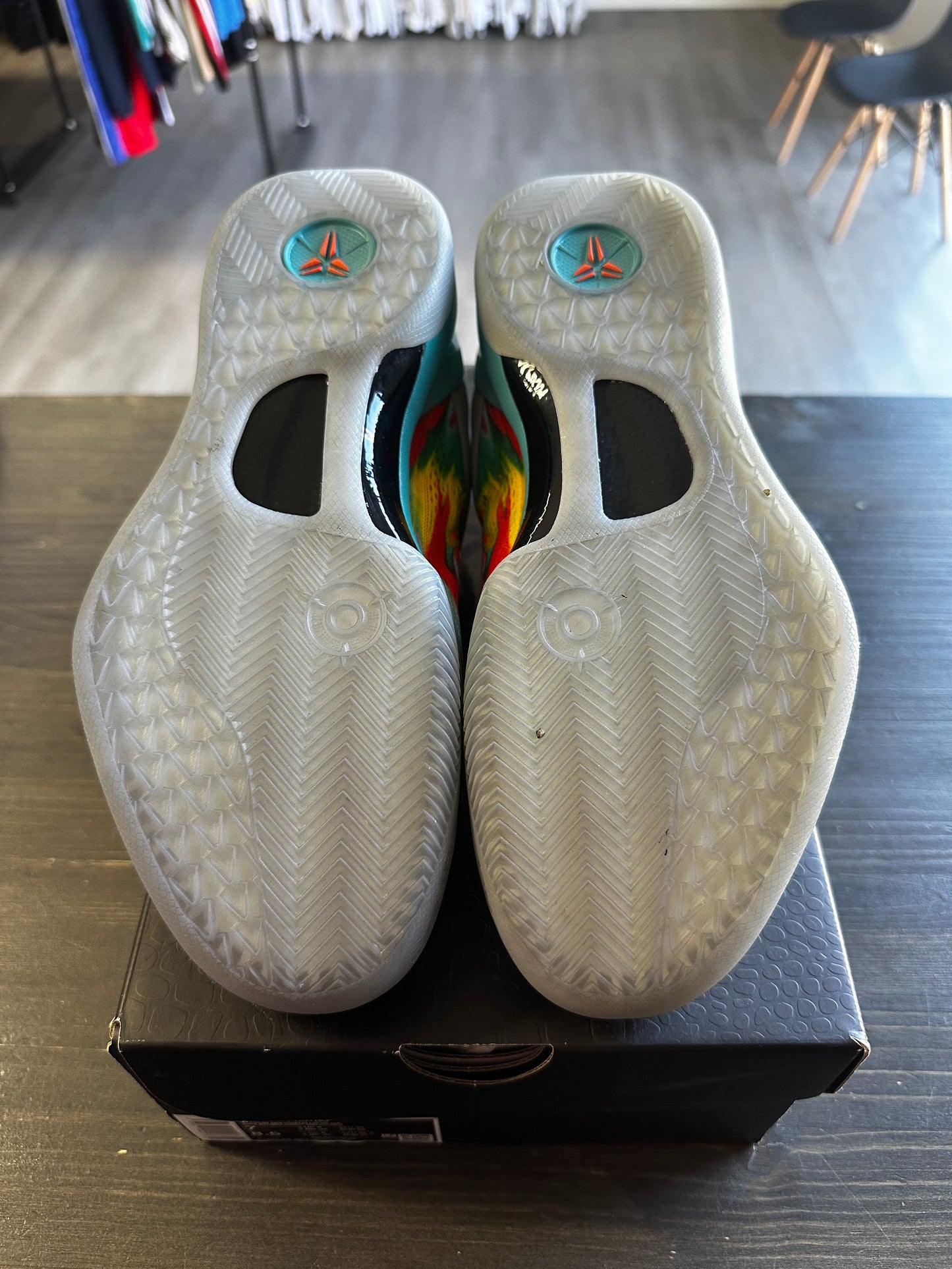 Pre-Owned Nike Kobe 8 Protro Venice Beach