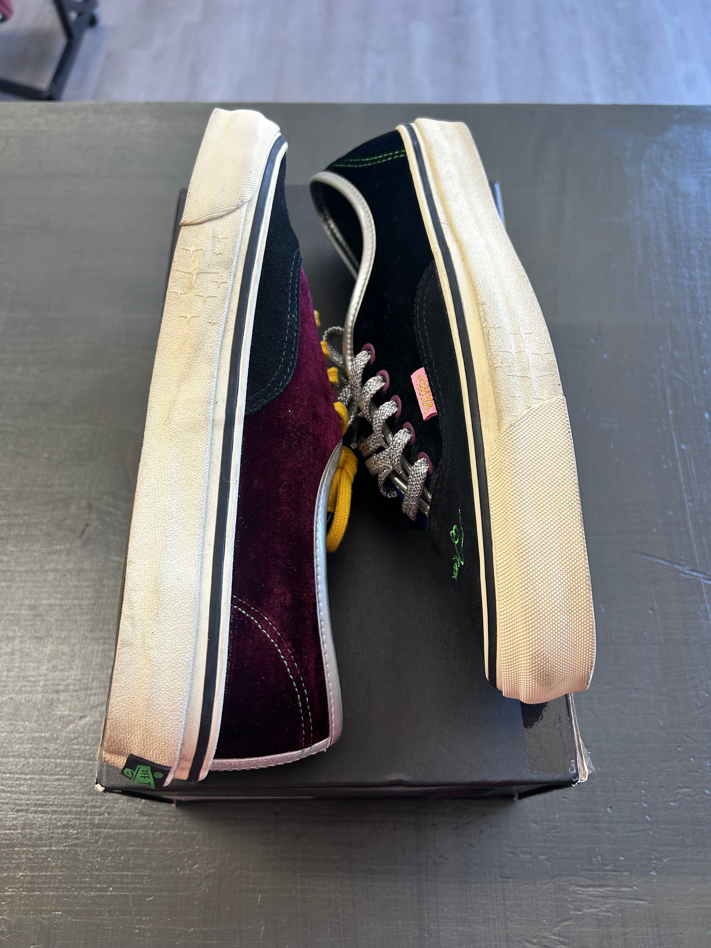 Pre-Owned Vans Authentic Feature Sinners Club Part ll