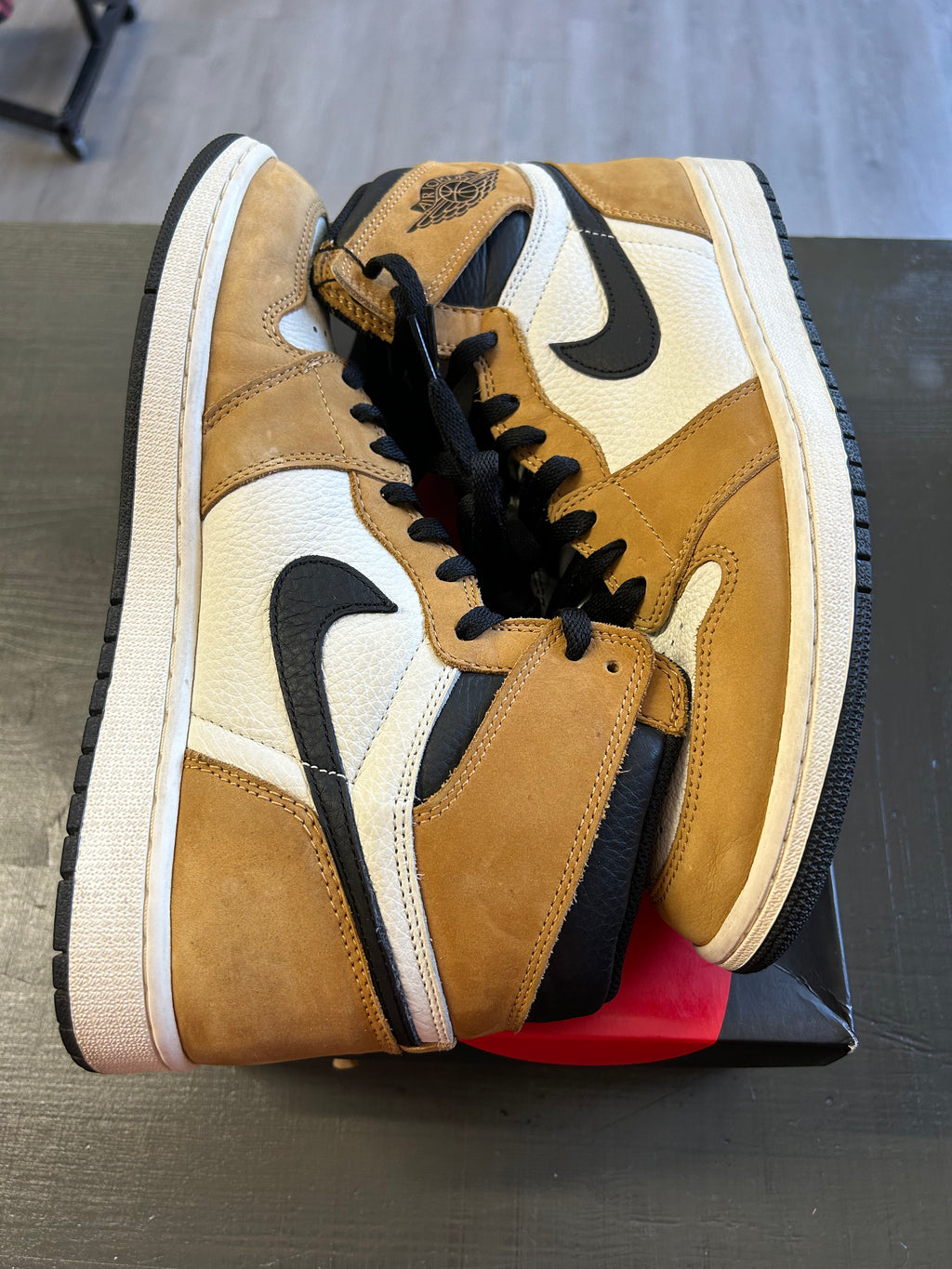 Pre-Owned Jordan 1 High Rookie Of The Year
