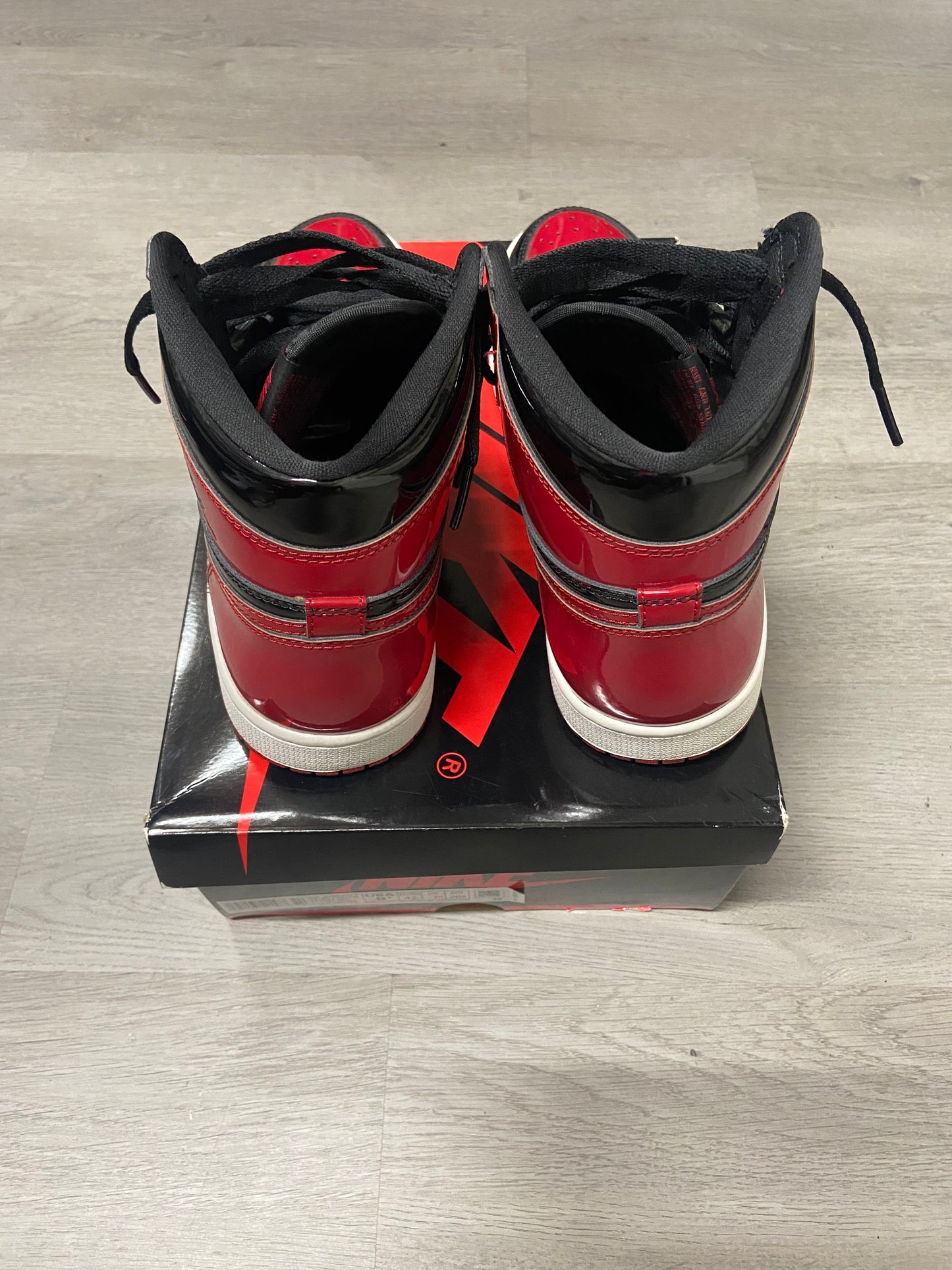 Pre-owned Jordan 1 Retro High Patent Bred