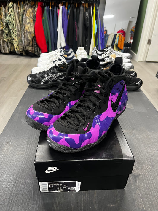 Pre-Owned Air Nike Air Foamposite Pro Purple Camo