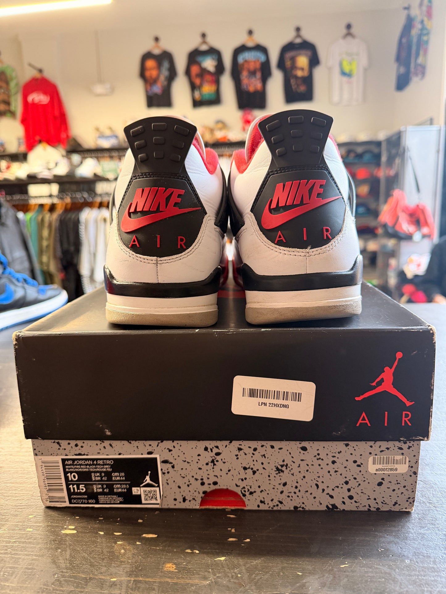 Pre-Owned Jordan 4 Retro Fire Red (2020)