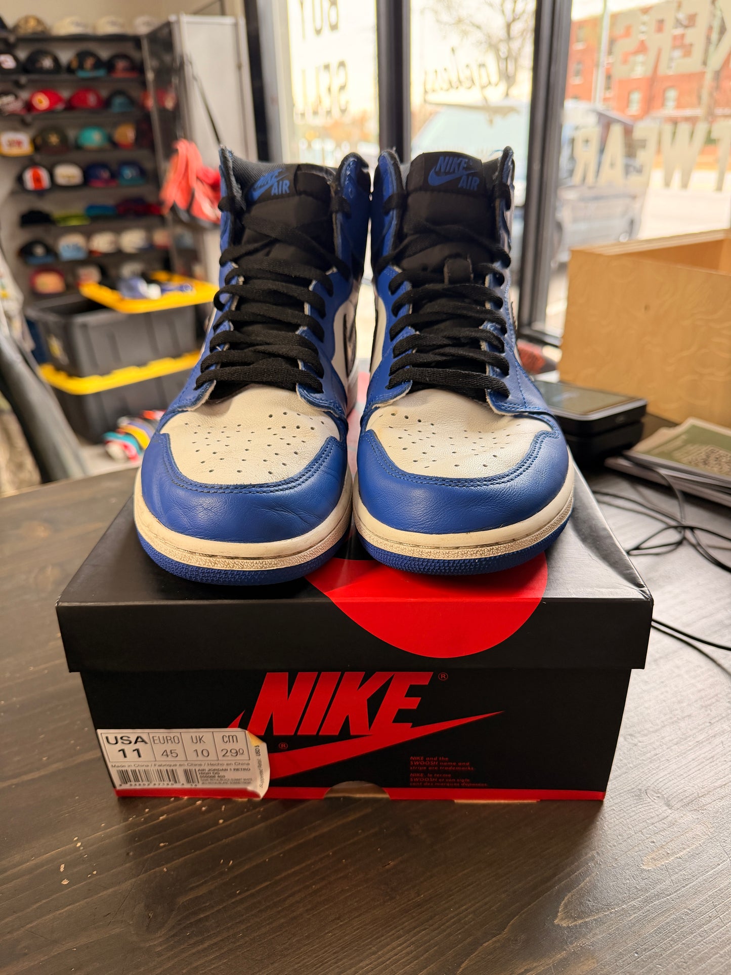 Pre-Owned Jordan 1 Retro High Game Royal