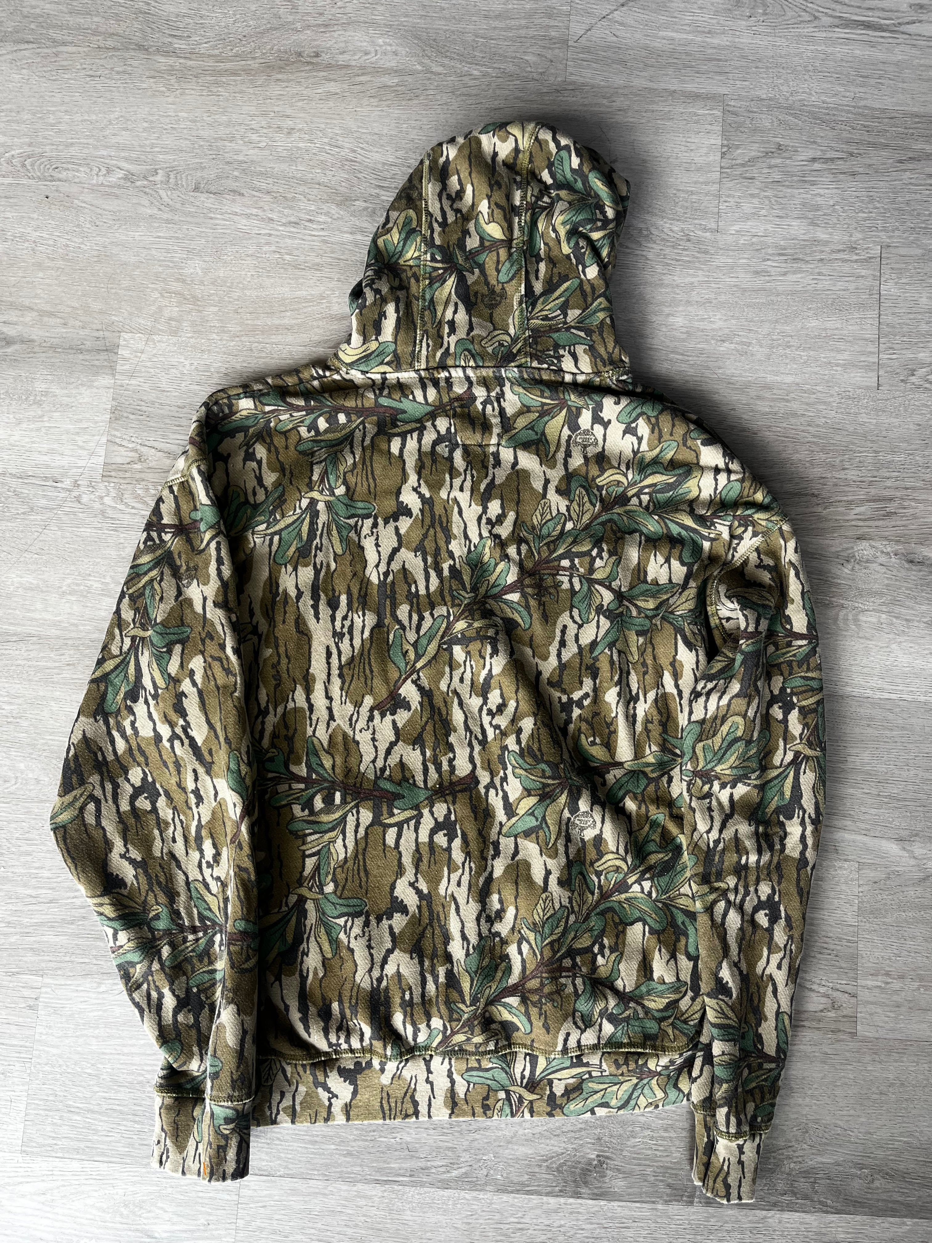 Vintage Mossy Oak 90,s Green leaf Camo Hoodie