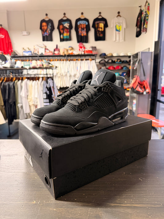 Pre-Owned Jordan 4 Retro Black Cat (2020)