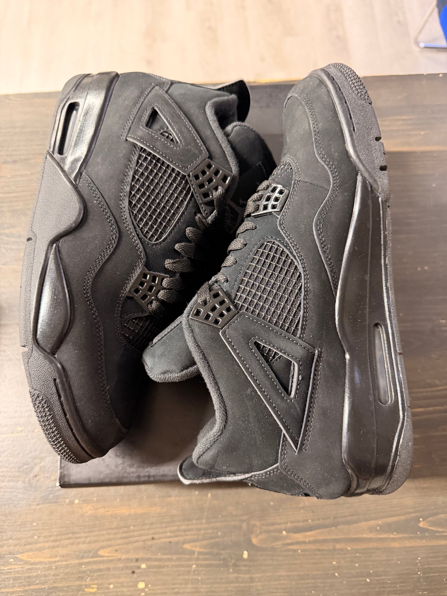 Pre-Owned Jordan 4 Retro Black Cat (2020)