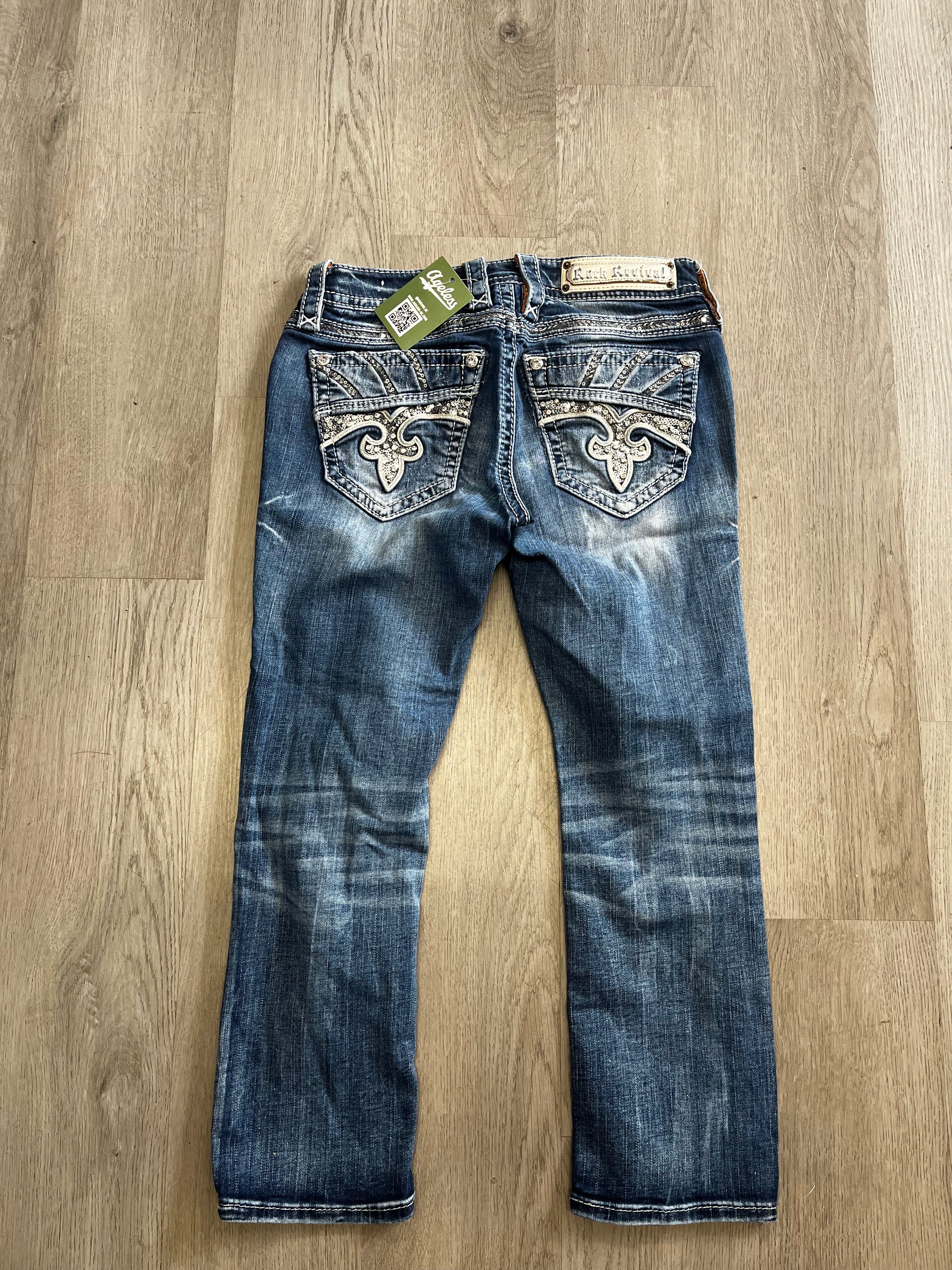 Vintage Women’s Rock Revival Darcey Low Rise Distressed Jeans