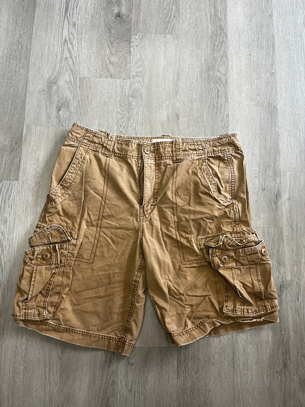 Vintage Mossimo Supply Co Khaki Cargo Shorts