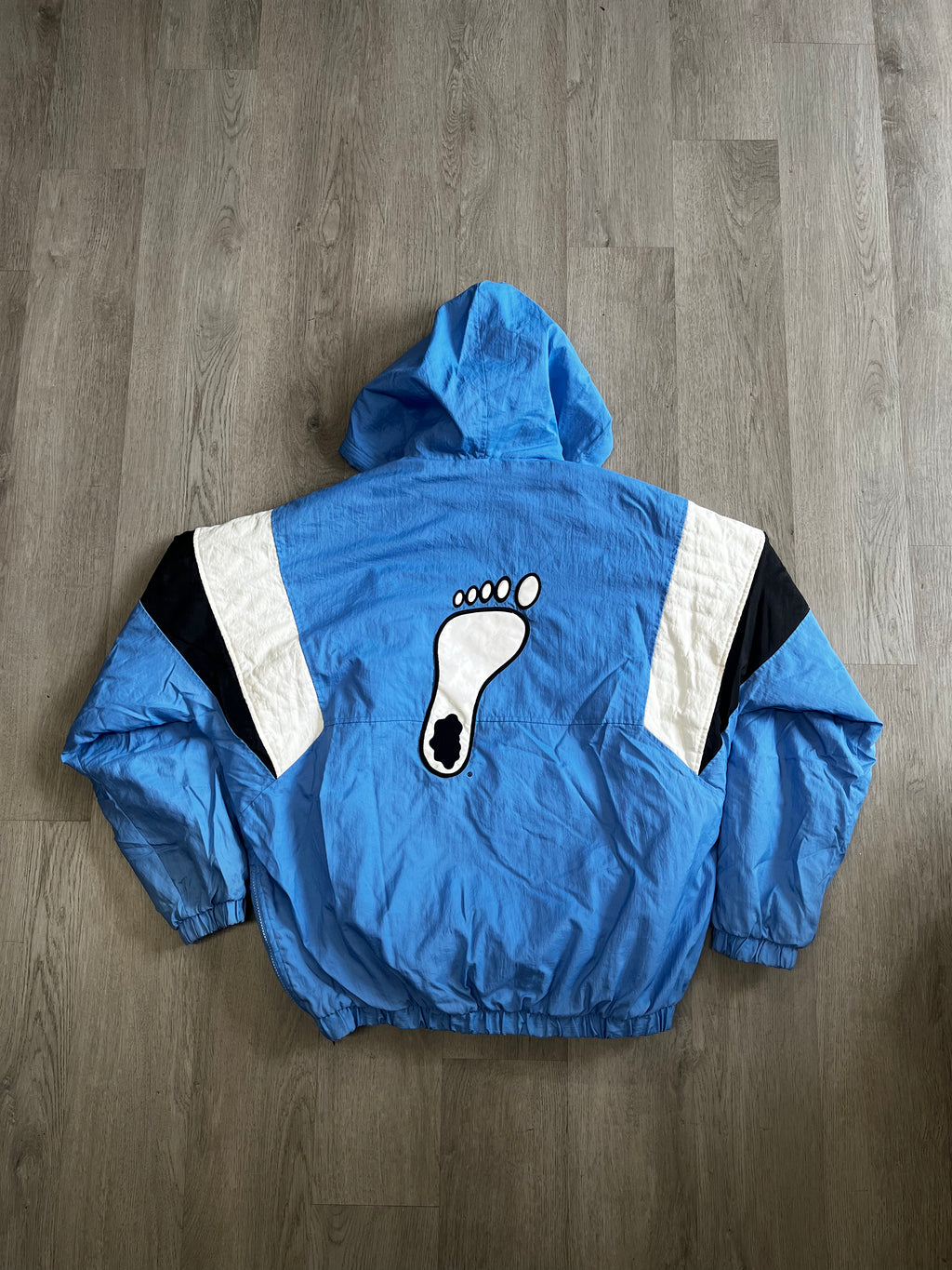 Vintage Majestic Athletic North Carolina Tar Heels jacket