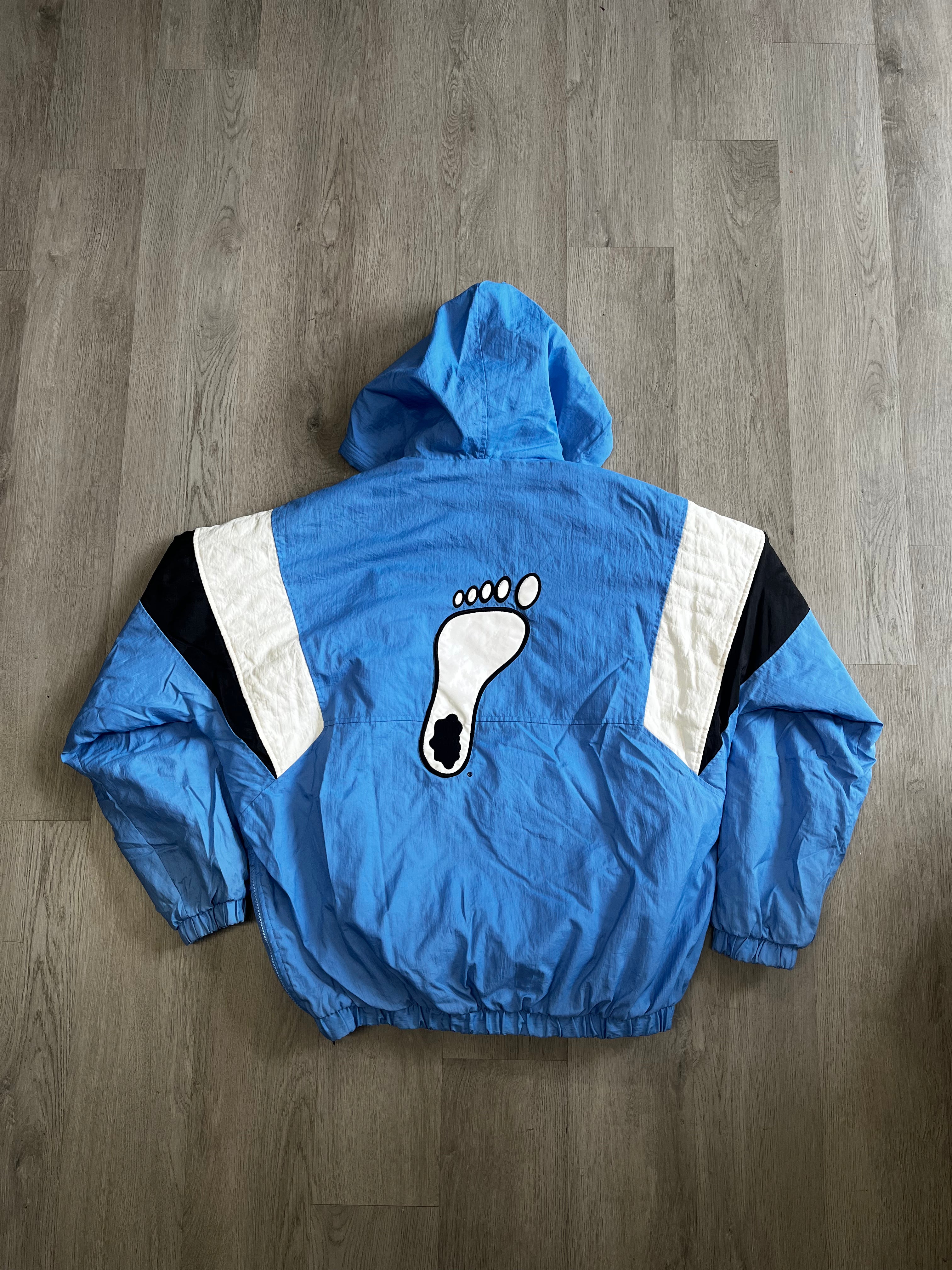 Vintage Majestic Athletic North Carolina Tar Heels jacket