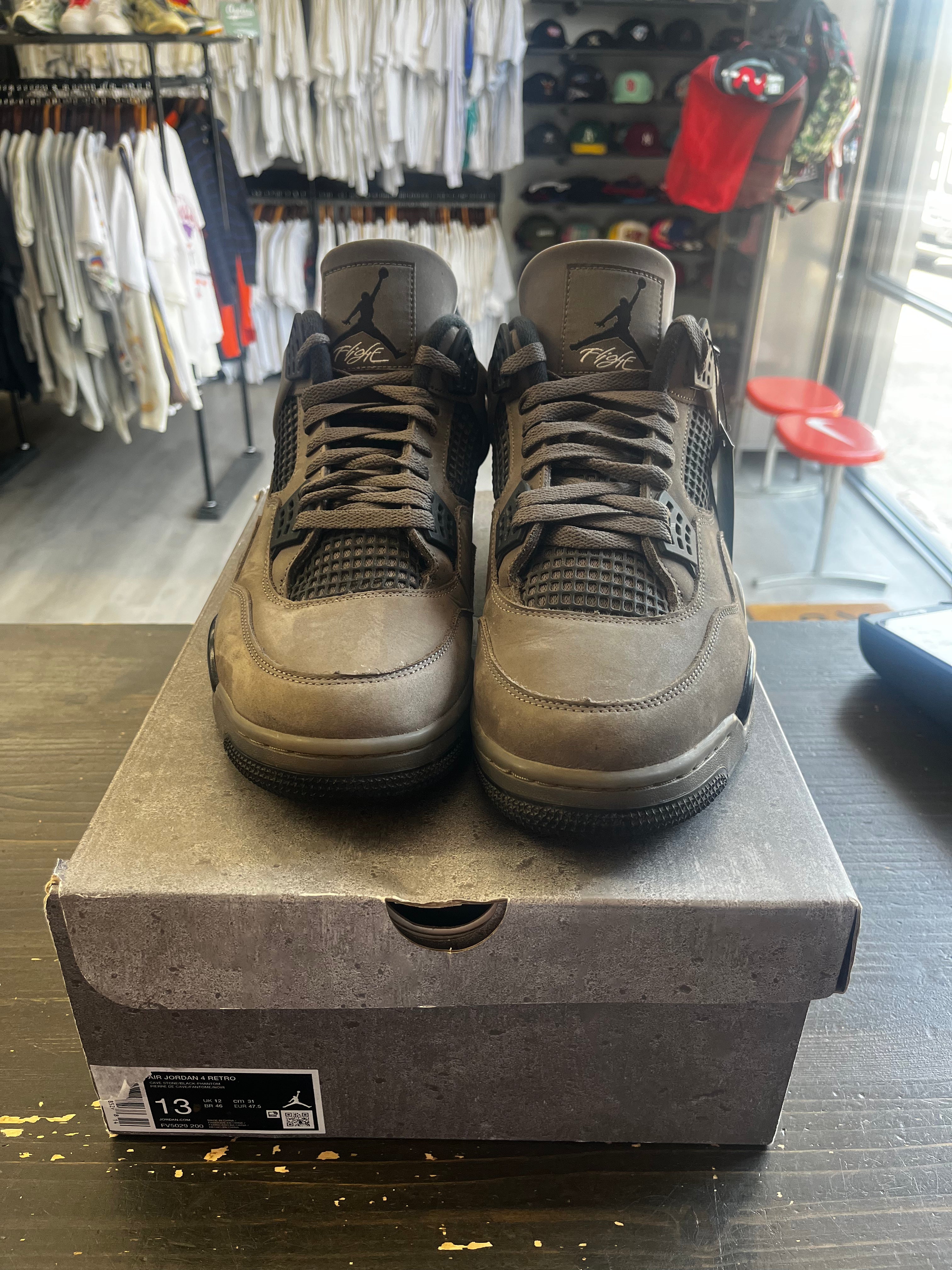 Pre-Owned Jordan 4 Retro Cave Stone