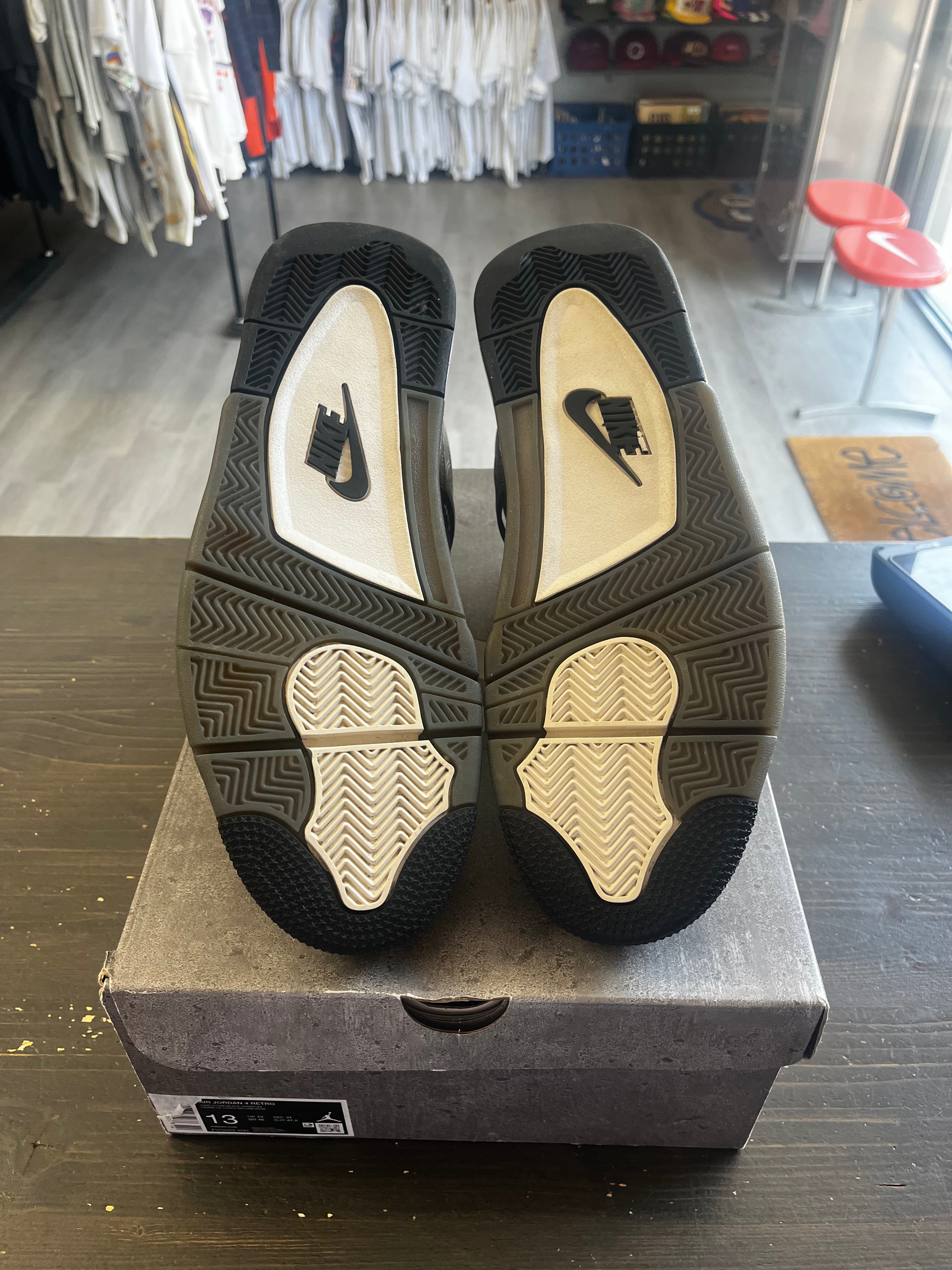 Pre-Owned Jordan 4 Retro Cave Stone