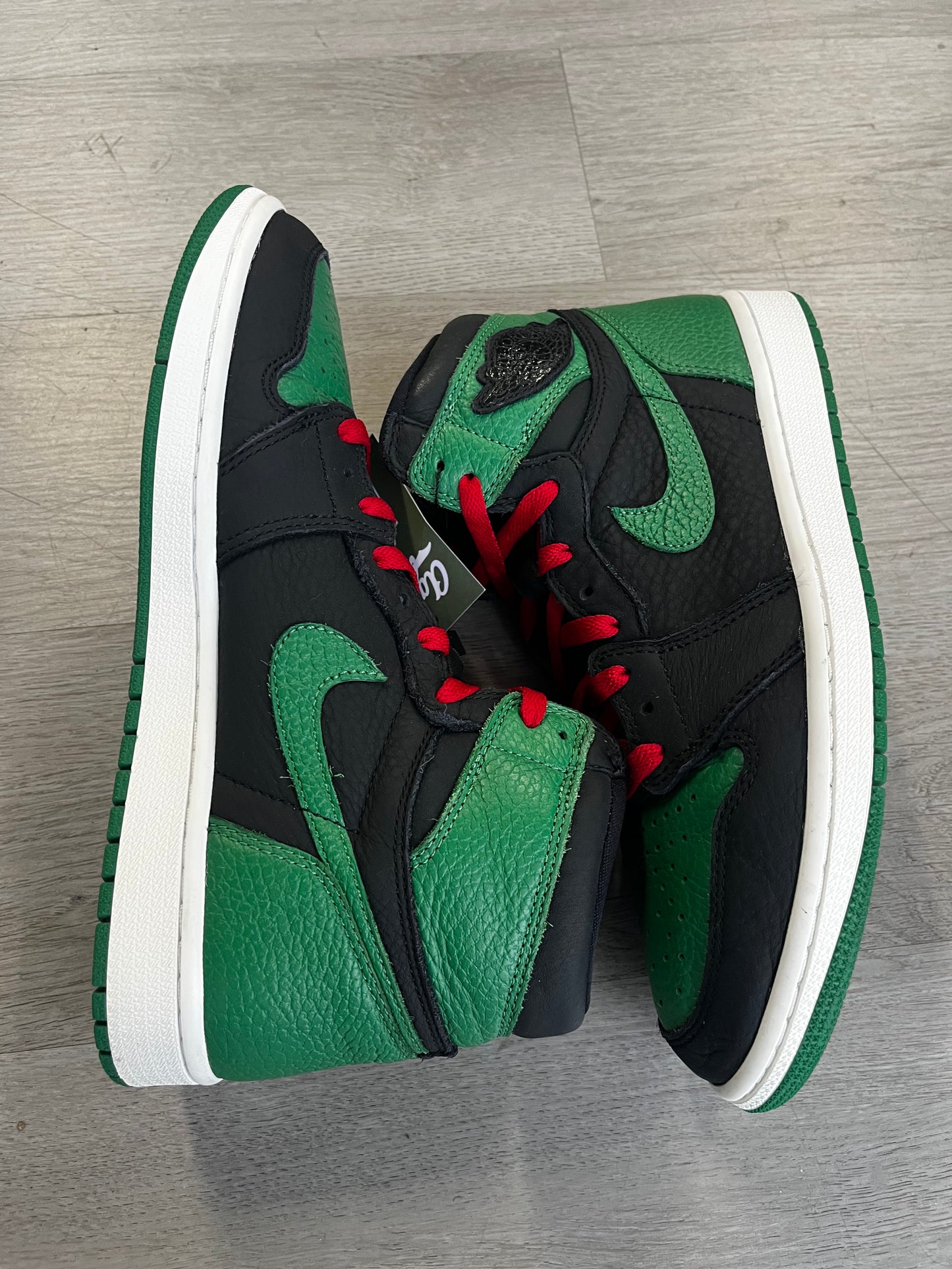 Pre-Owned Jordan 1 Retro High Pine Green Black