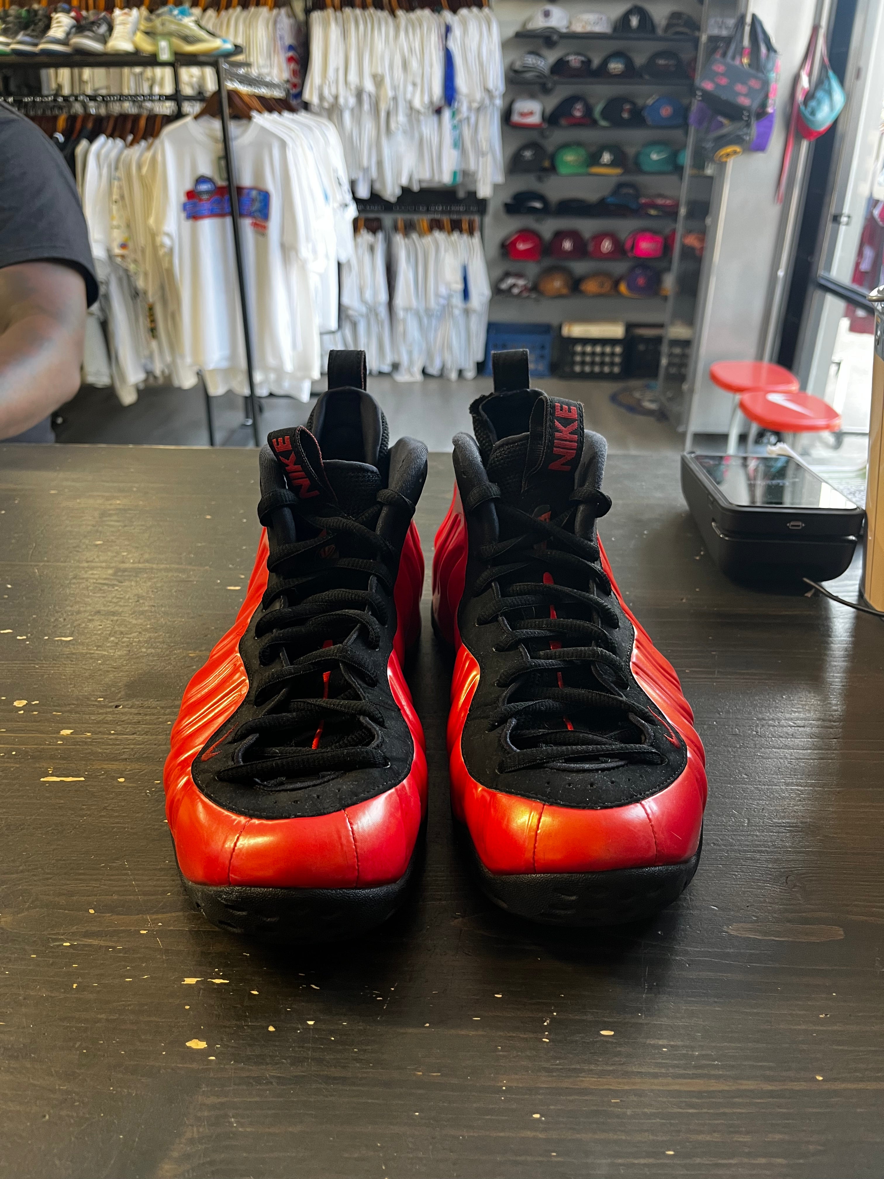 Pre-Owned Nike Air Foamposite One Habanero Red