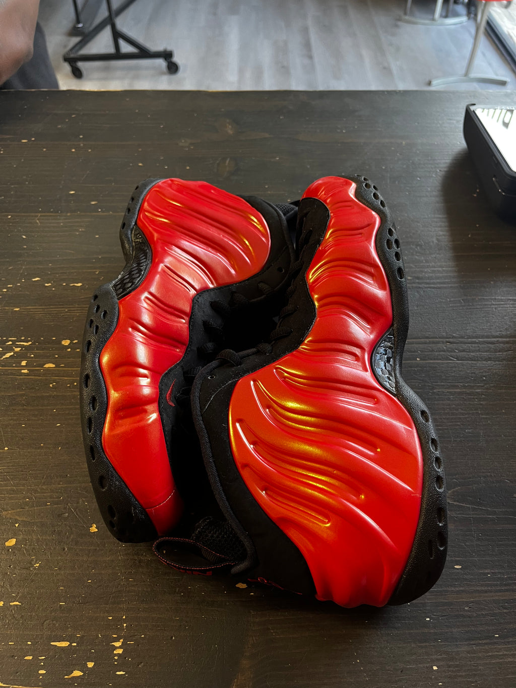 Pre-Owned Nike Air Foamposite One Habanero Red