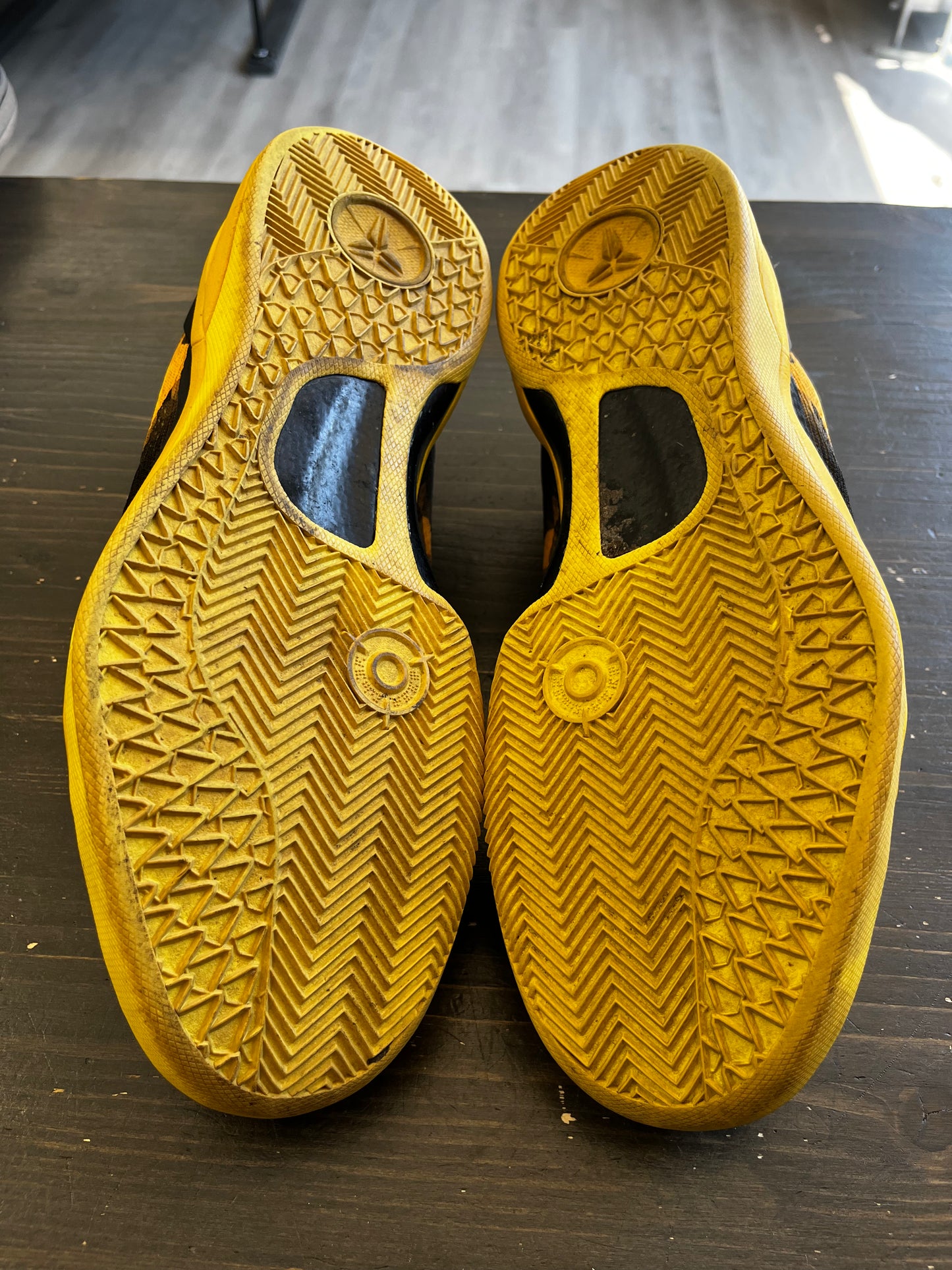 Pre-Owned Nike Kobe 8 Sulfur Electric Yellow