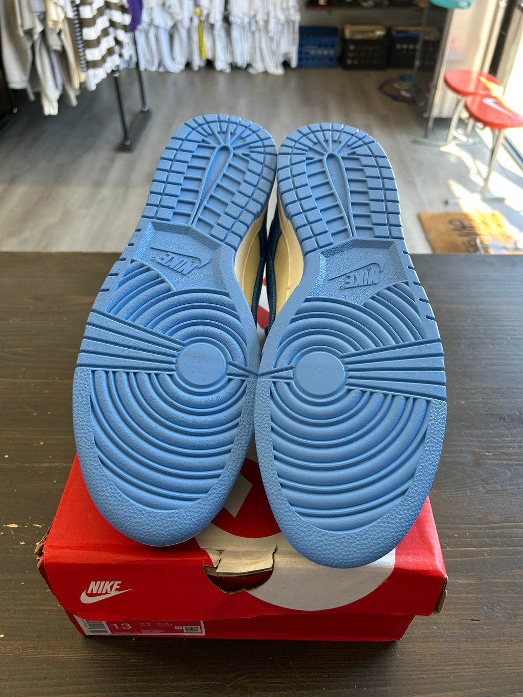Pre-Owned Nike Dunk Low Retro University Blue