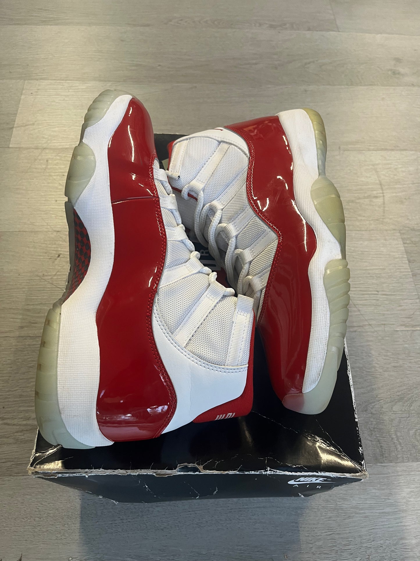 Pre-Owned Jordan 11 Retro Cherry (2022)