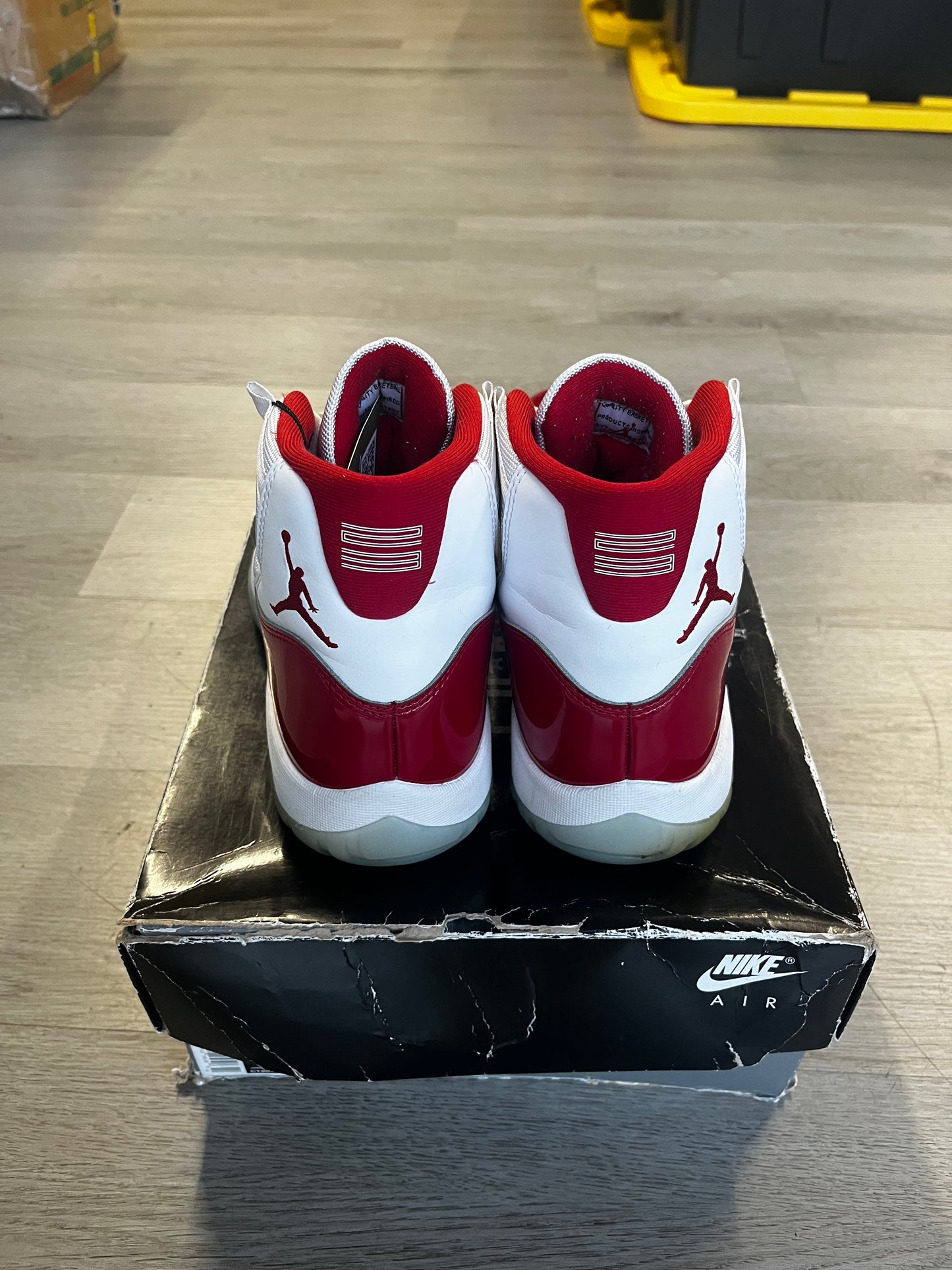Pre-Owned Jordan 11 Retro Cherry (2022)