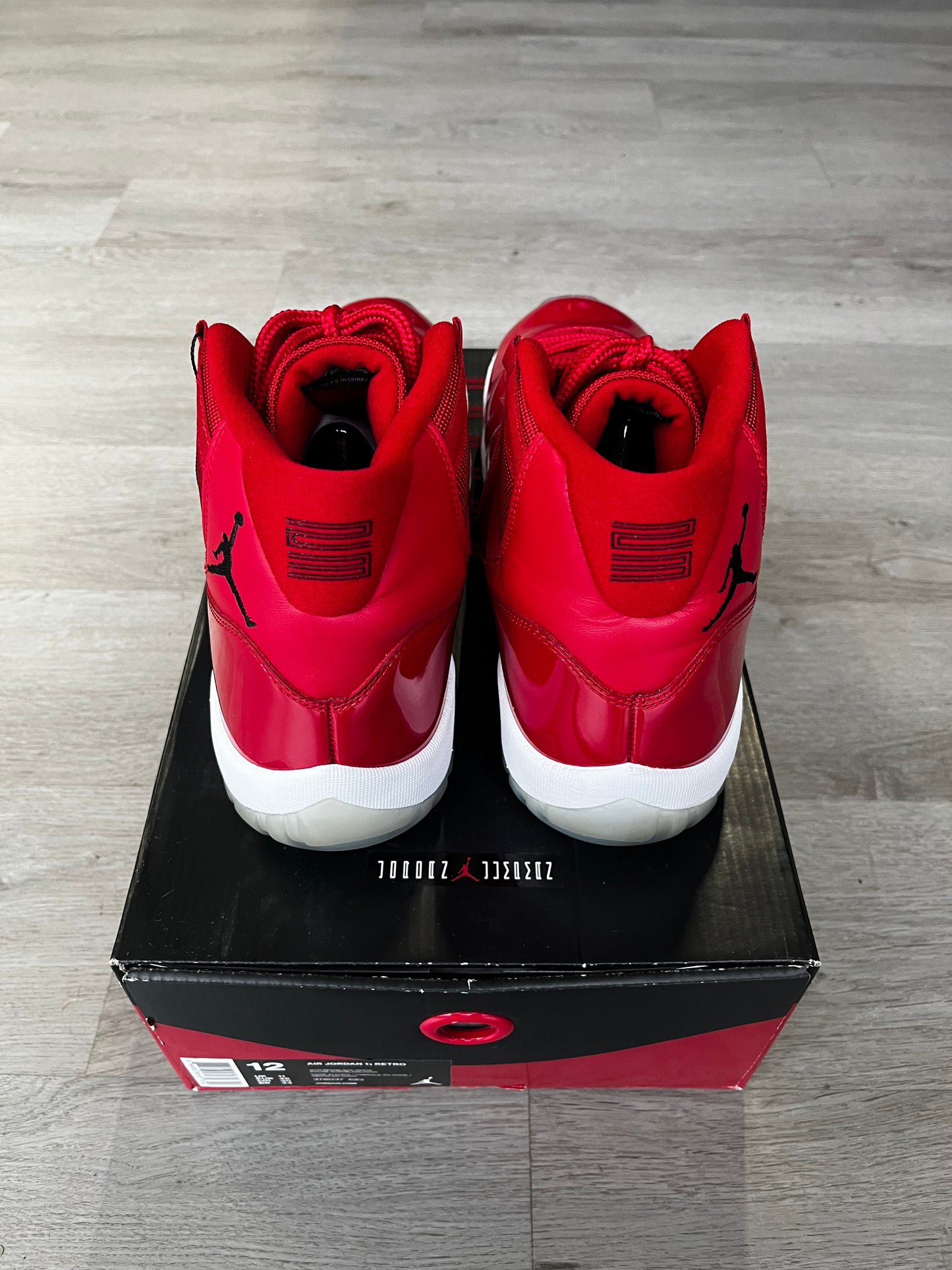 Pre-Owned Jordan 11 Retro Win Like 96