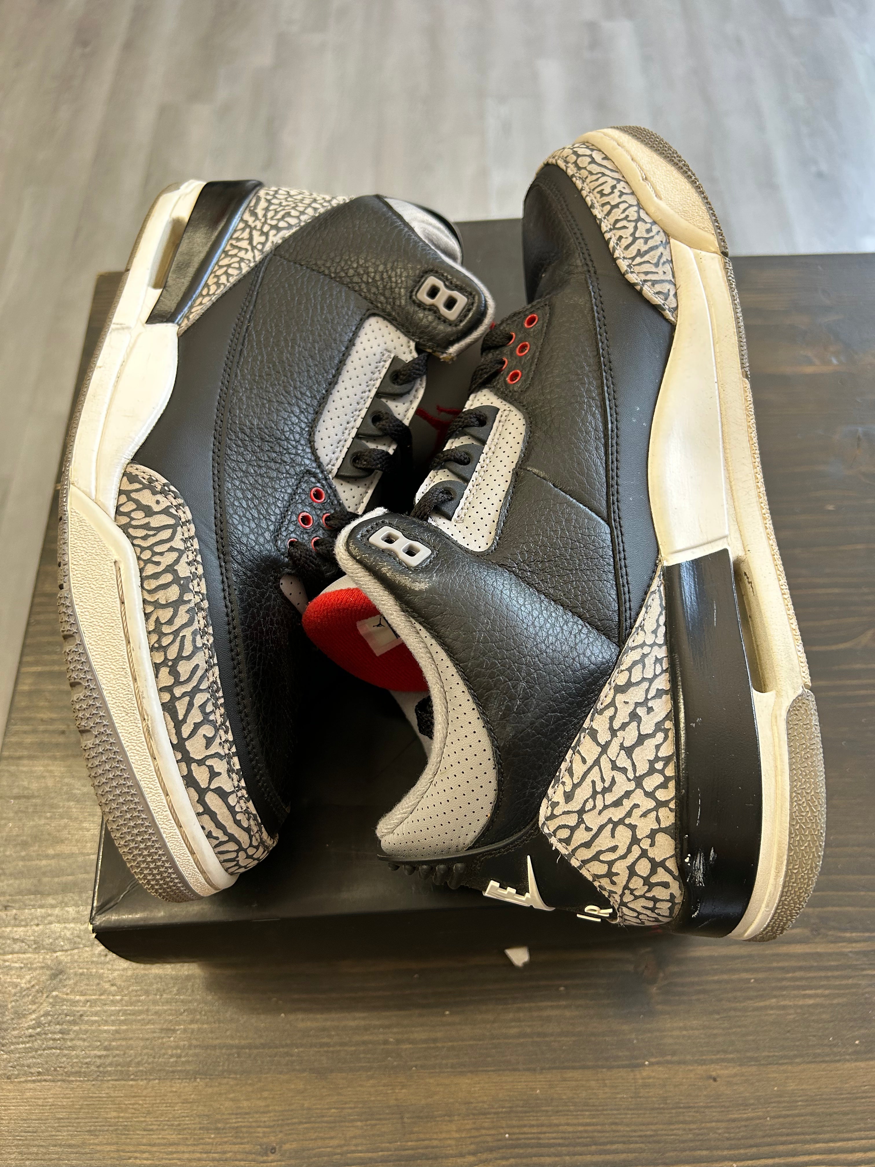 Pre-Owned Jordan 3 Retro Black Cement (2018)